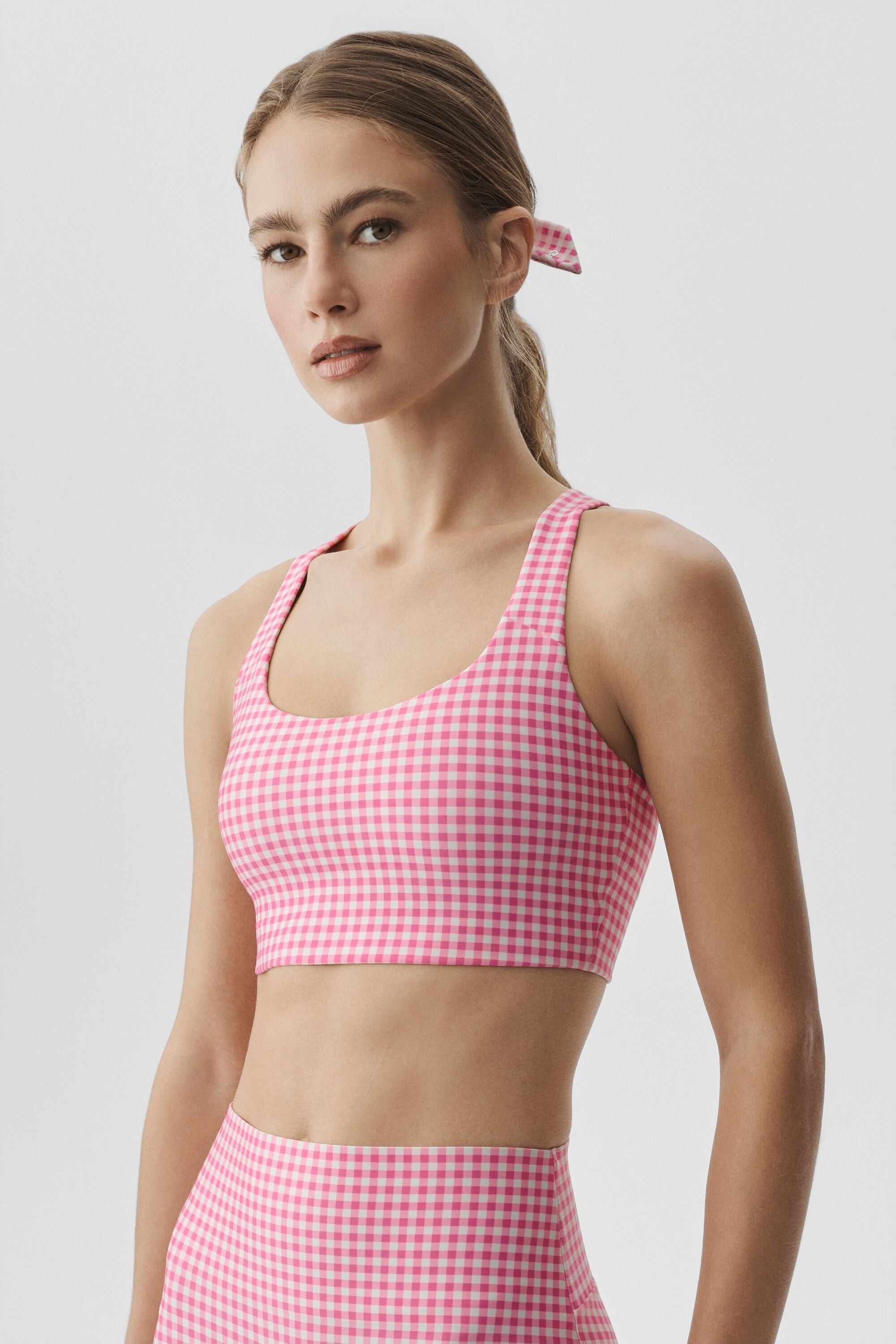 Alo Yoga Airlift Gingham Sleek Bra Tank - Paradise Pink Gingham