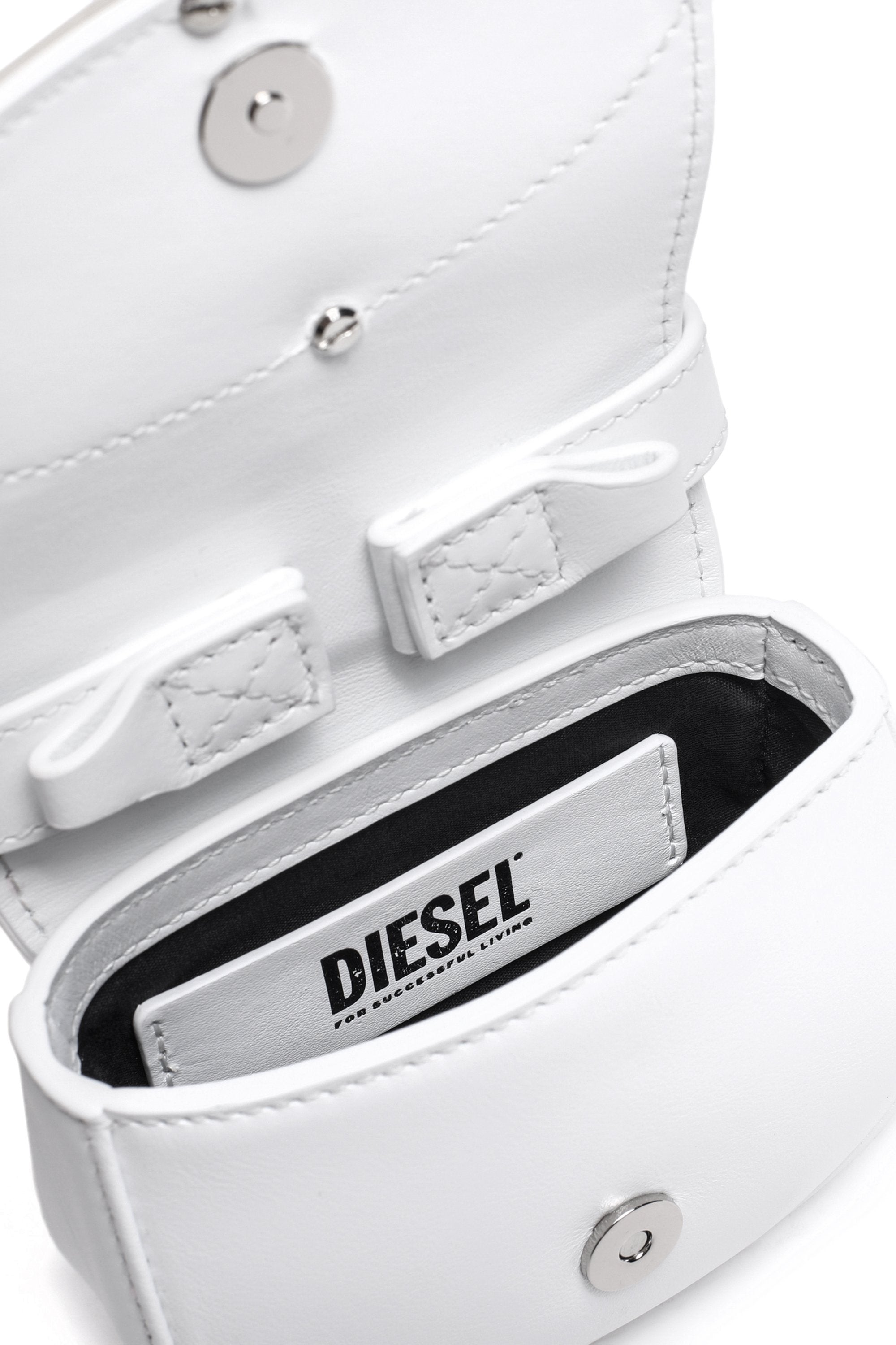 Diesel 1Dr Xs White