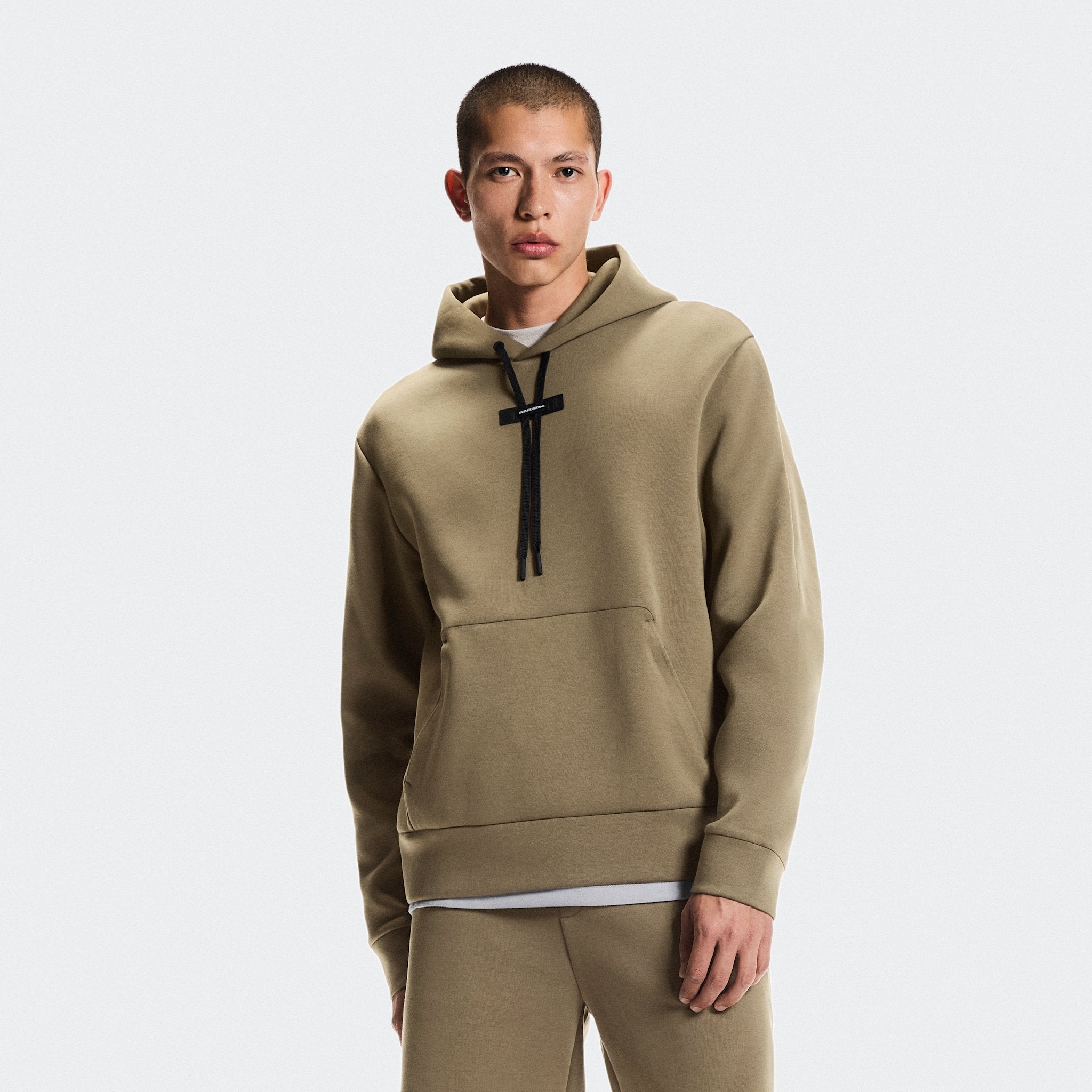 On Focus Tech Hoodie Kalamata