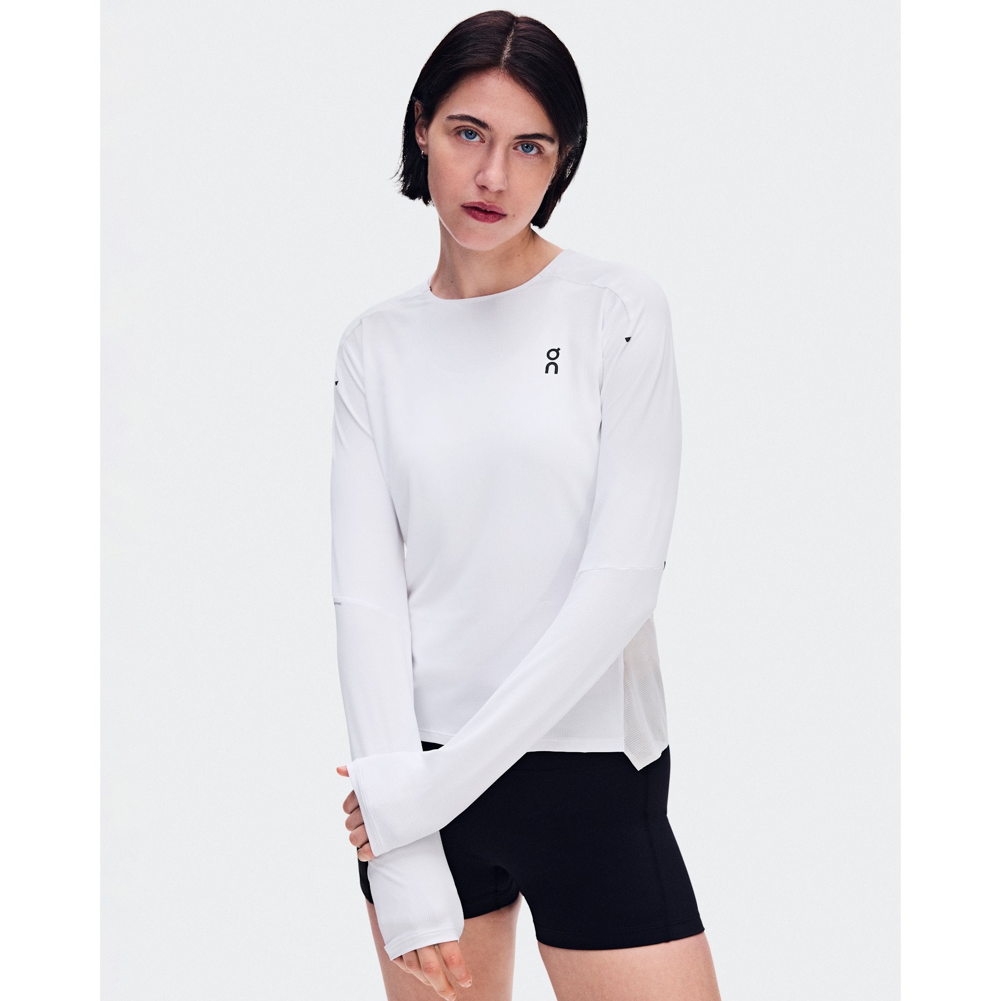 On Performance Long-T White | Silver