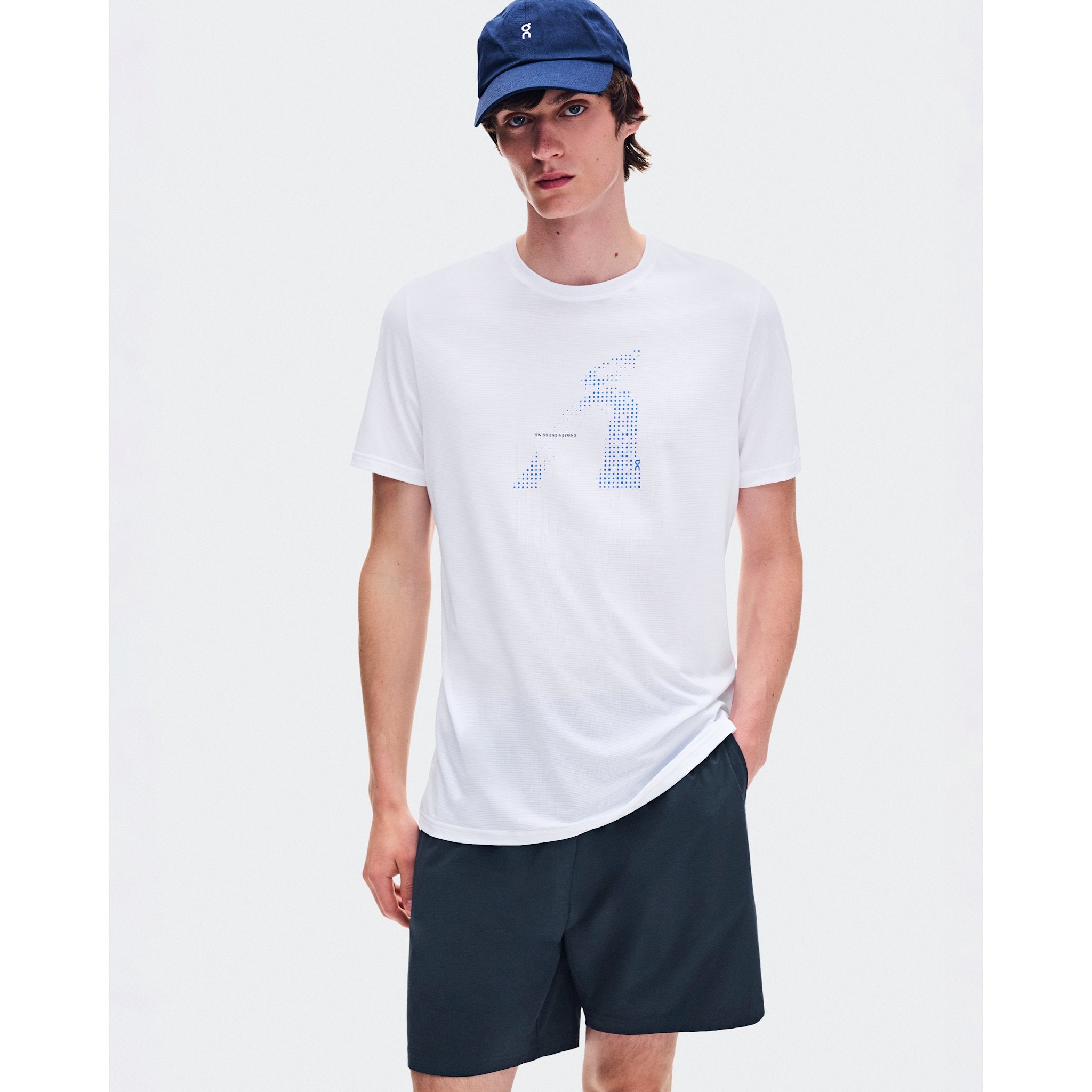 On Core-T Graphic White