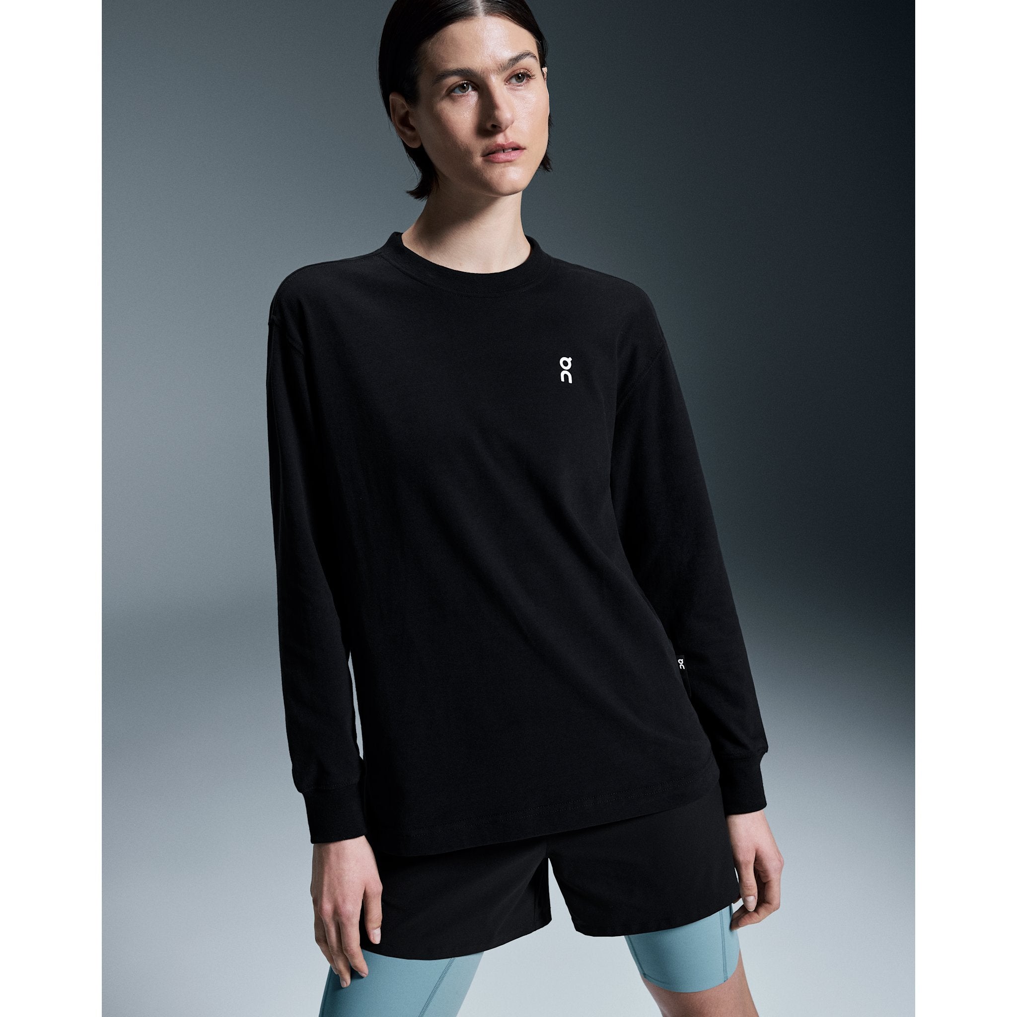 On Club Long-T Black