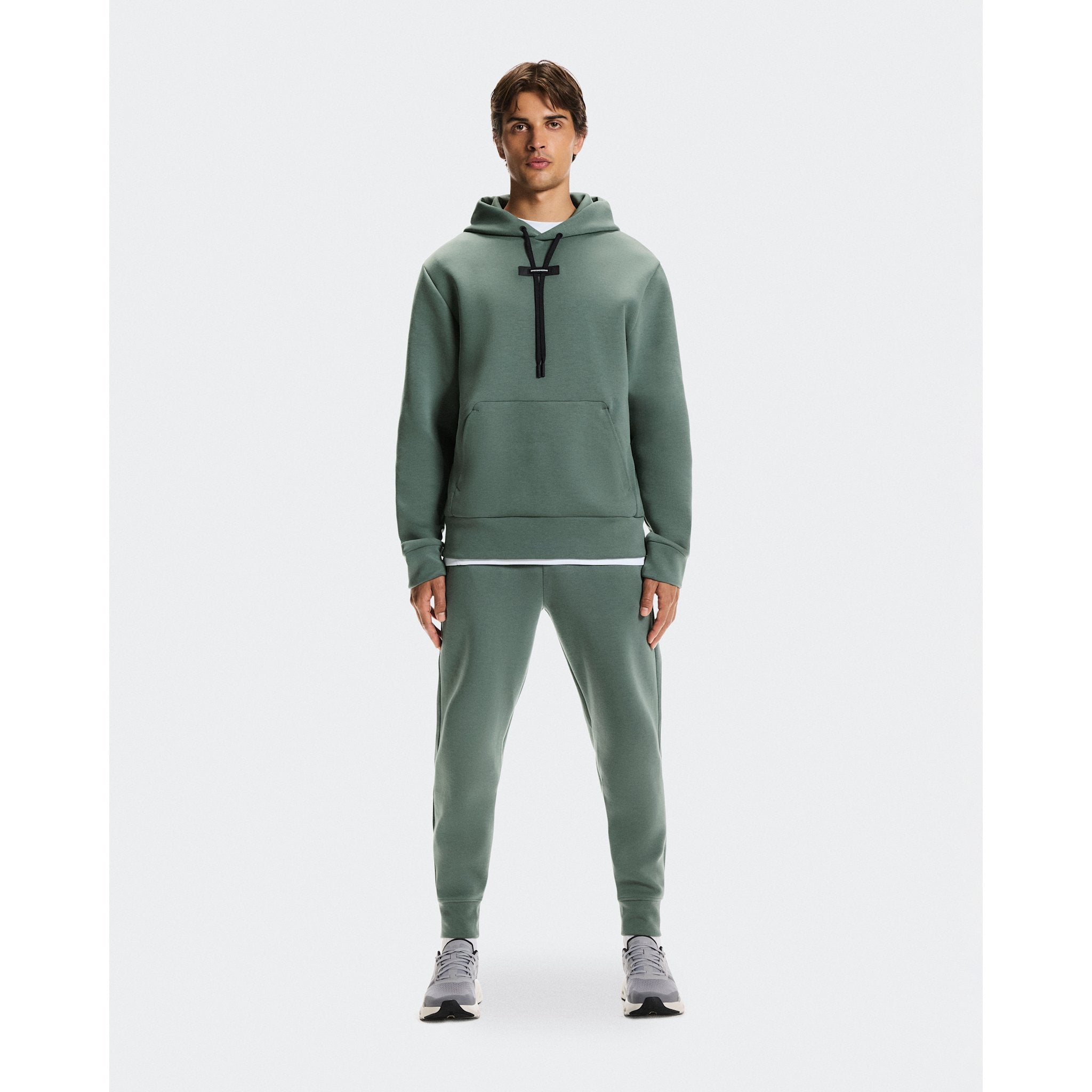 On Focus Tech Hoodie Olive