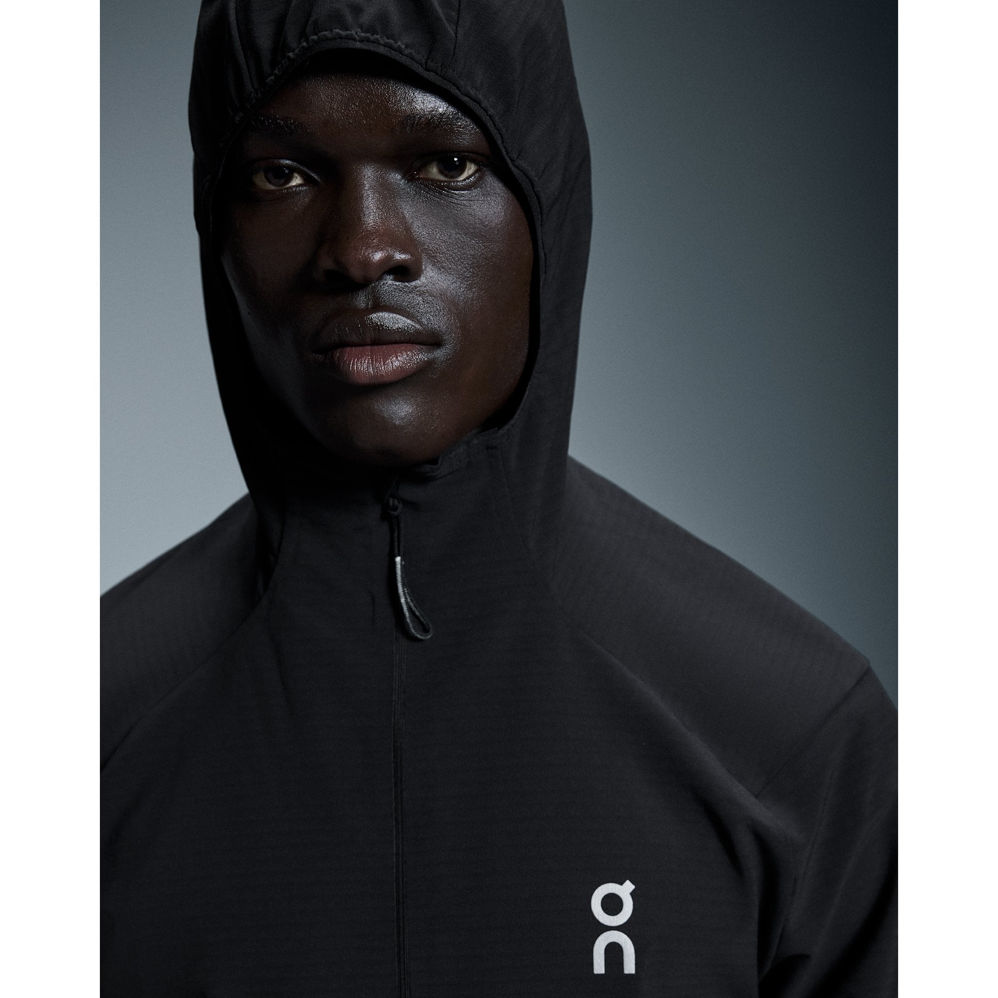 On Pace Hoodie Black