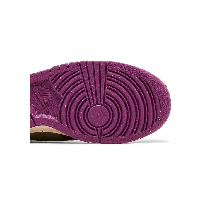 Nike Wmns Dunk High 'Dynamic Berry'