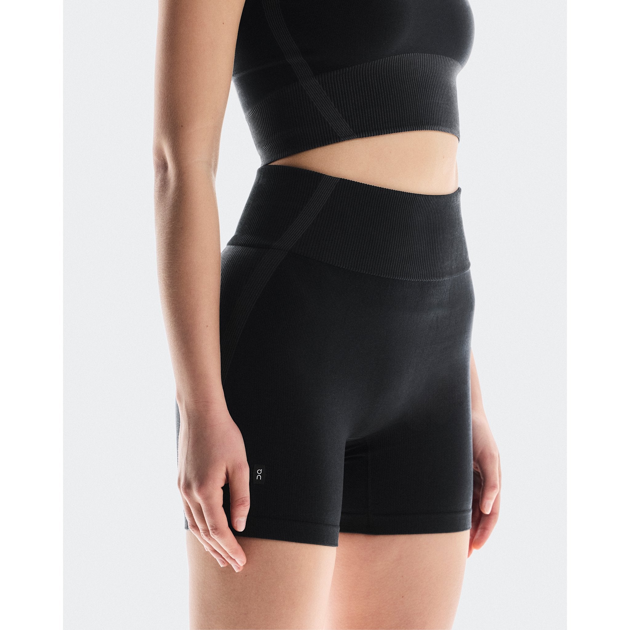 On Studio Knit Shorts Black | Eclipse