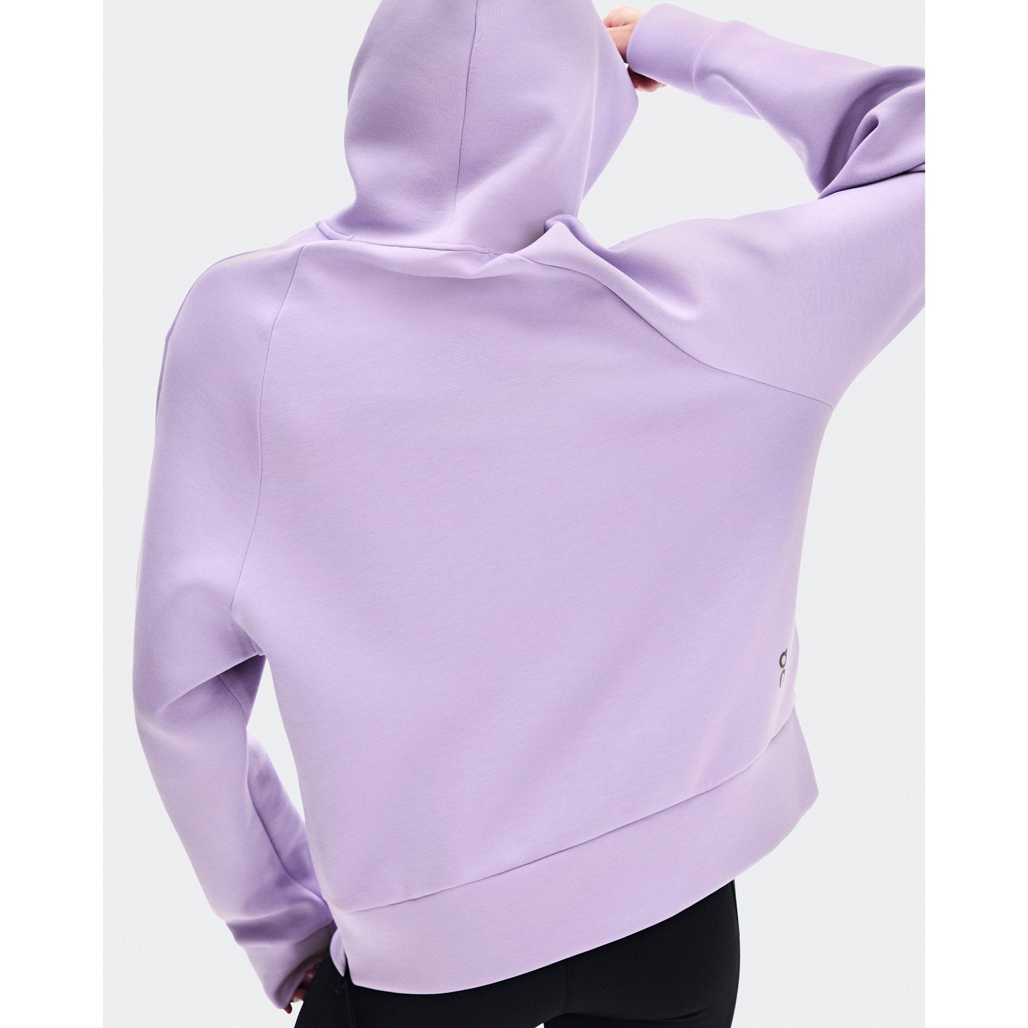 On Focus Tech Hoodie Bloom