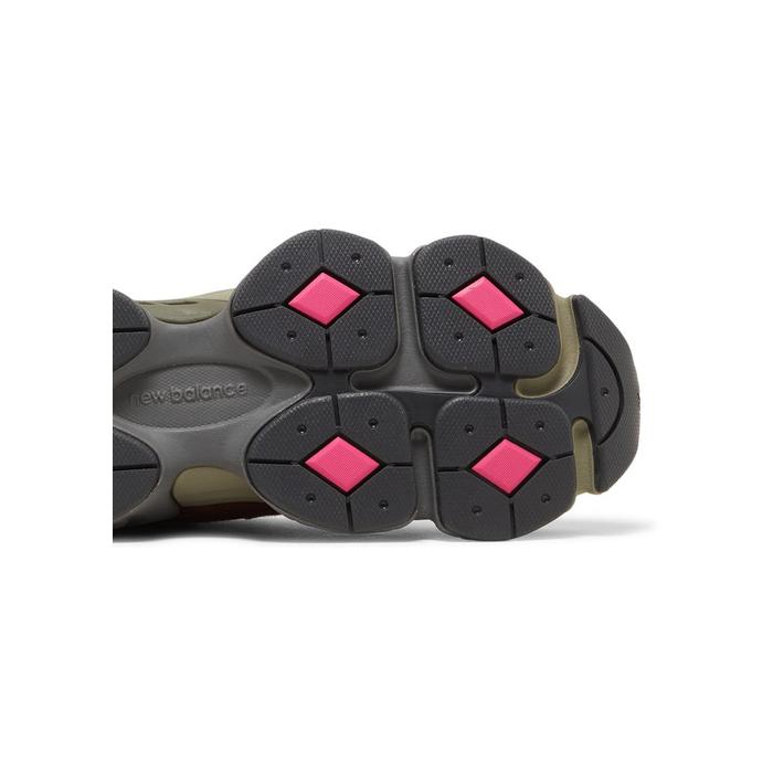 New Balance 9060 'Burgundy Pink'