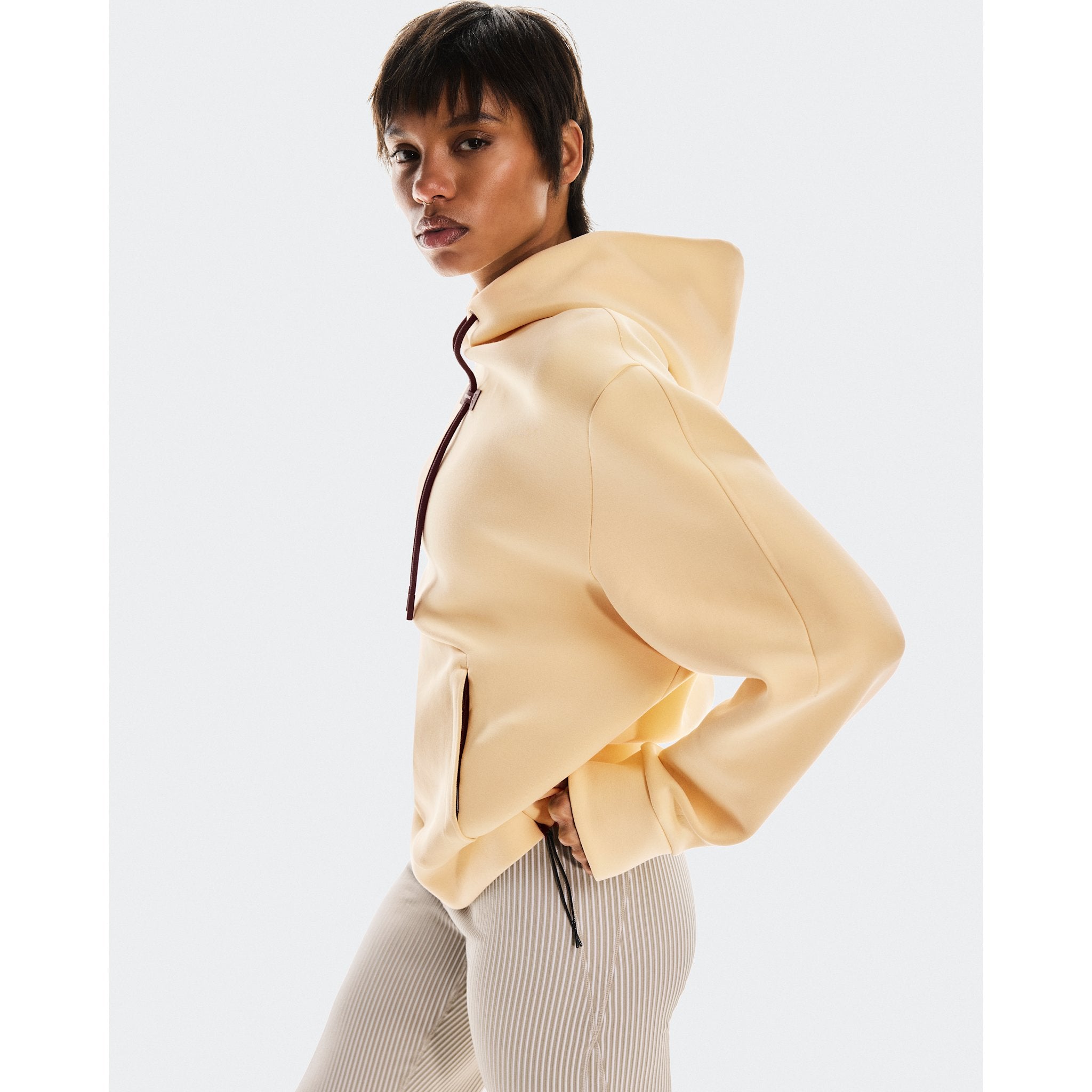 On Focus Tech Hoodie Nectar