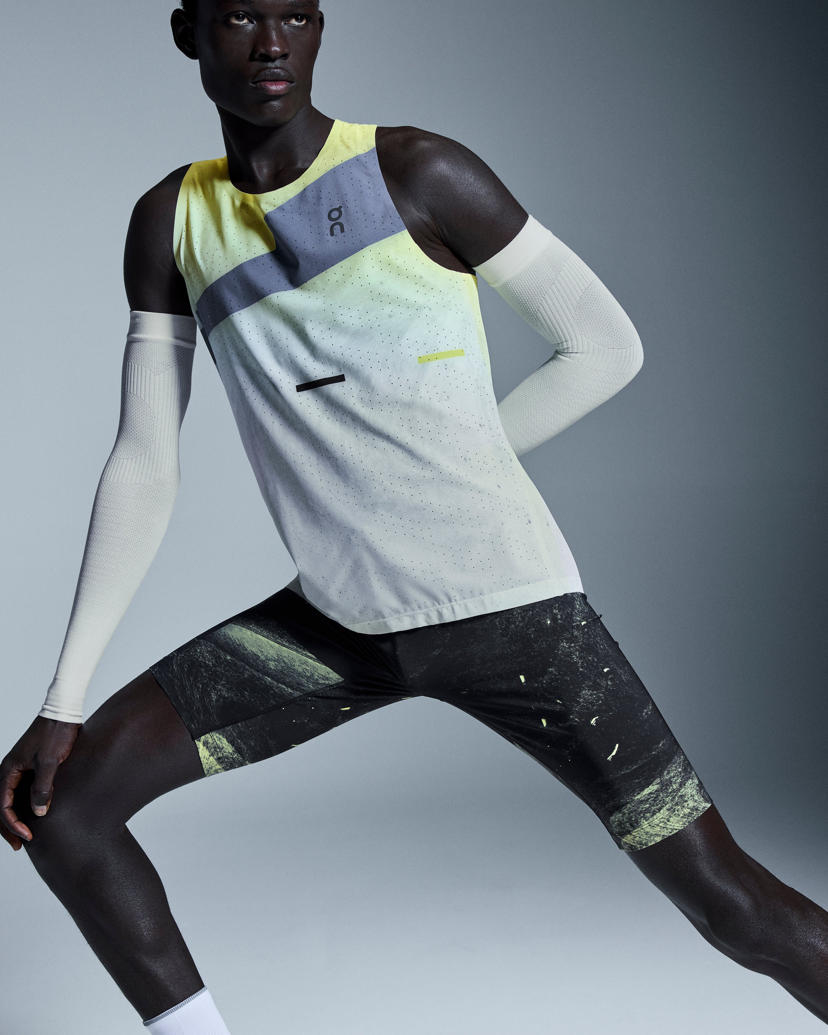 On Race Singlet Limelight | Glacier