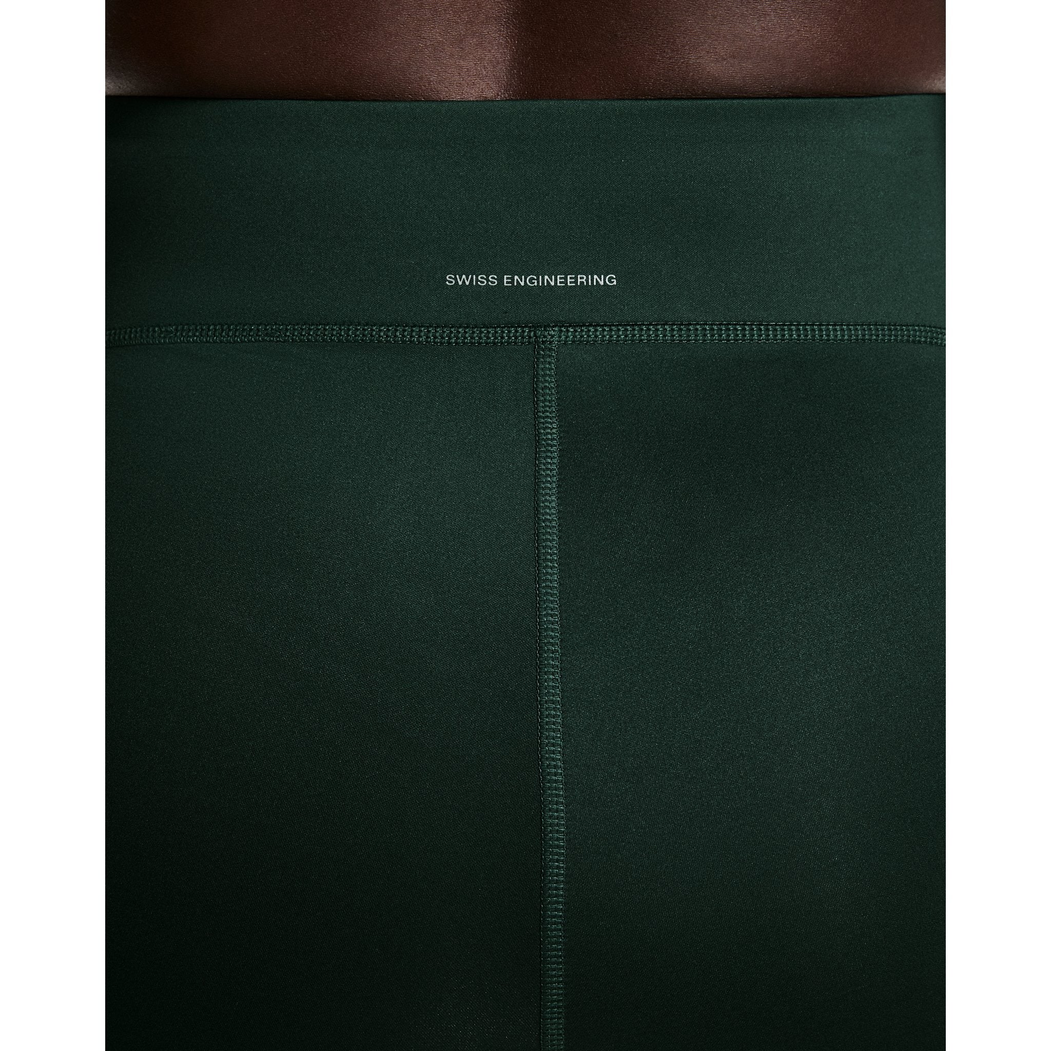 On Train Tights Short Obsidian