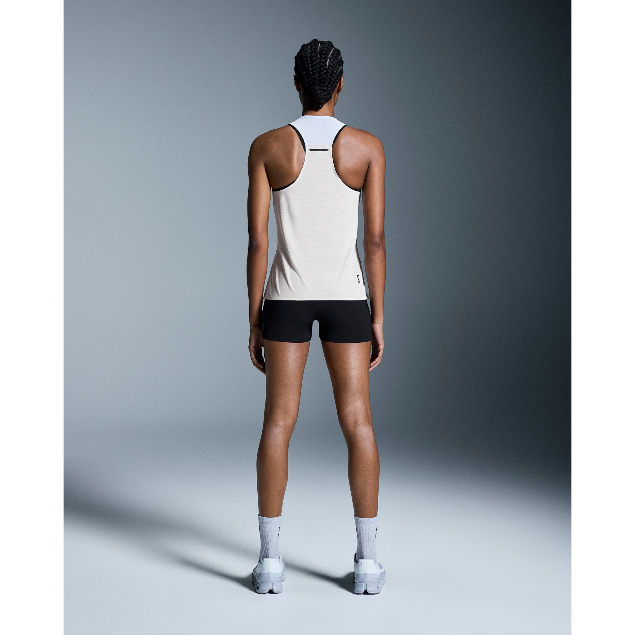 On Performance Tank White | Silver