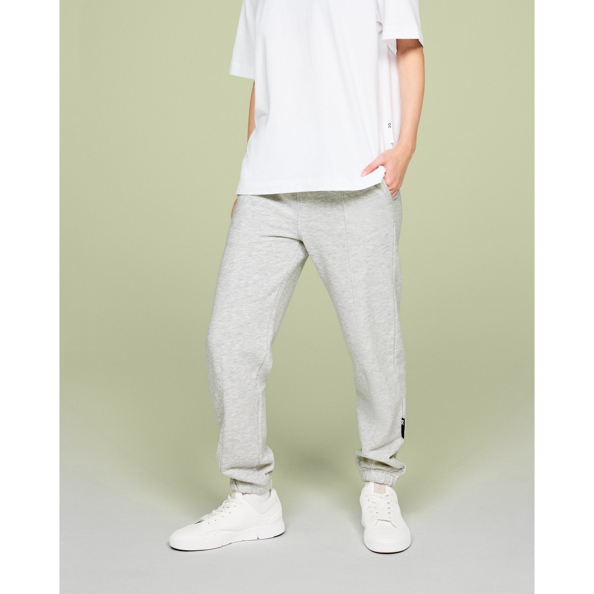 On Club Pants Crater