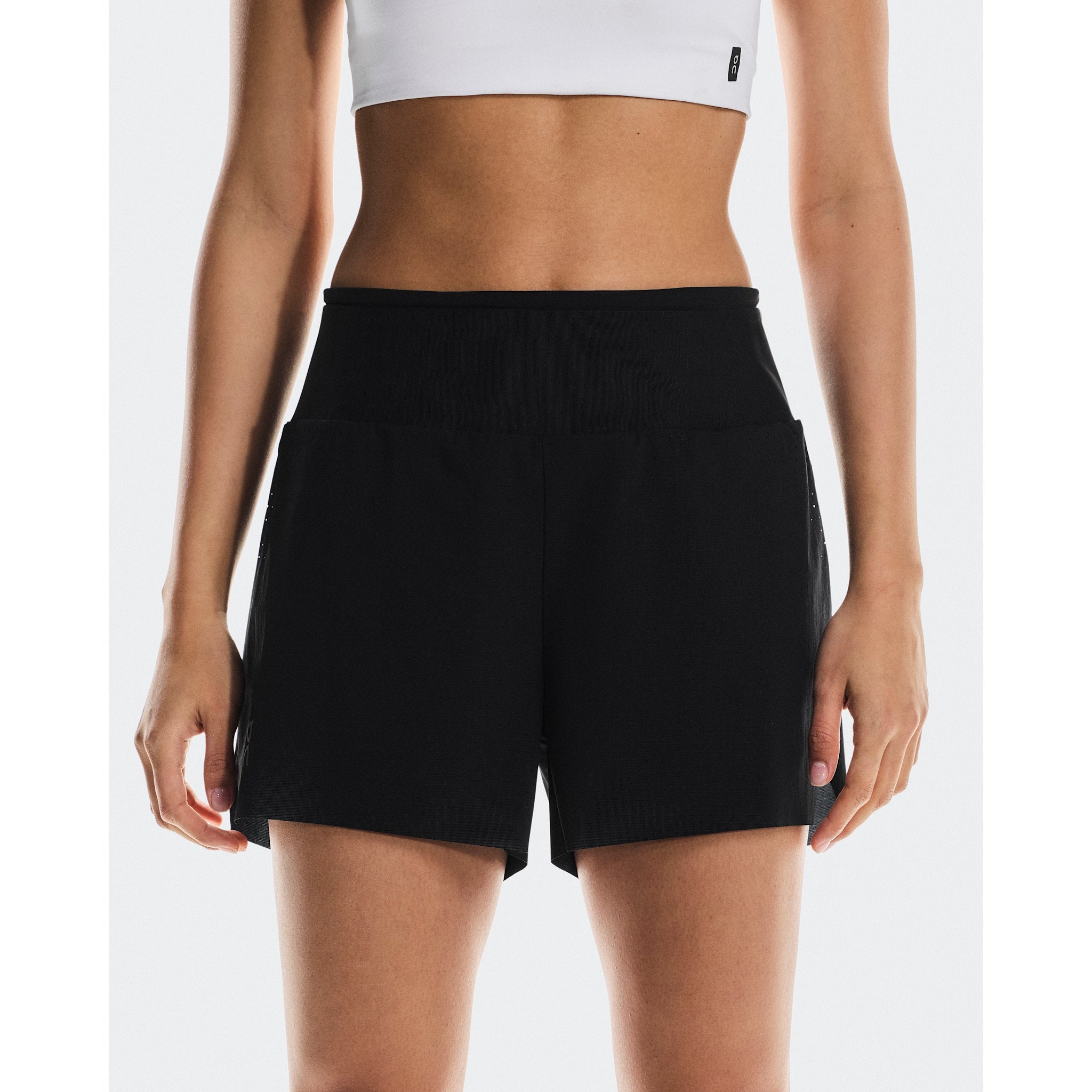 On Ultra Shorts Black