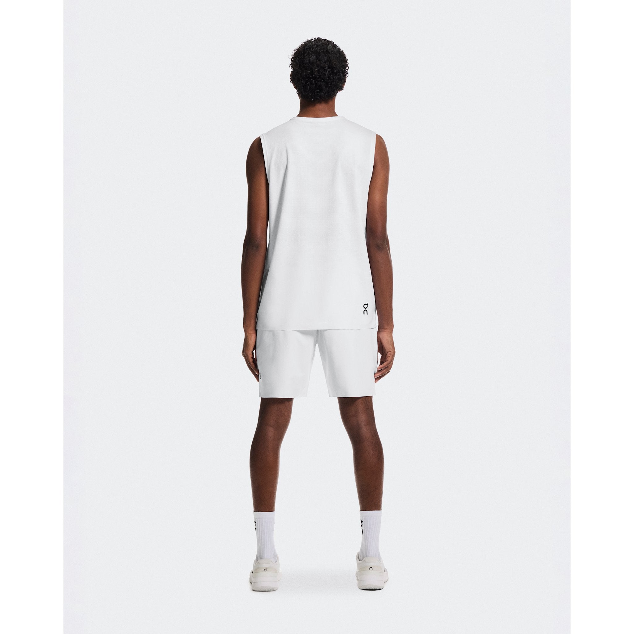 On 7" Court Shorts White
