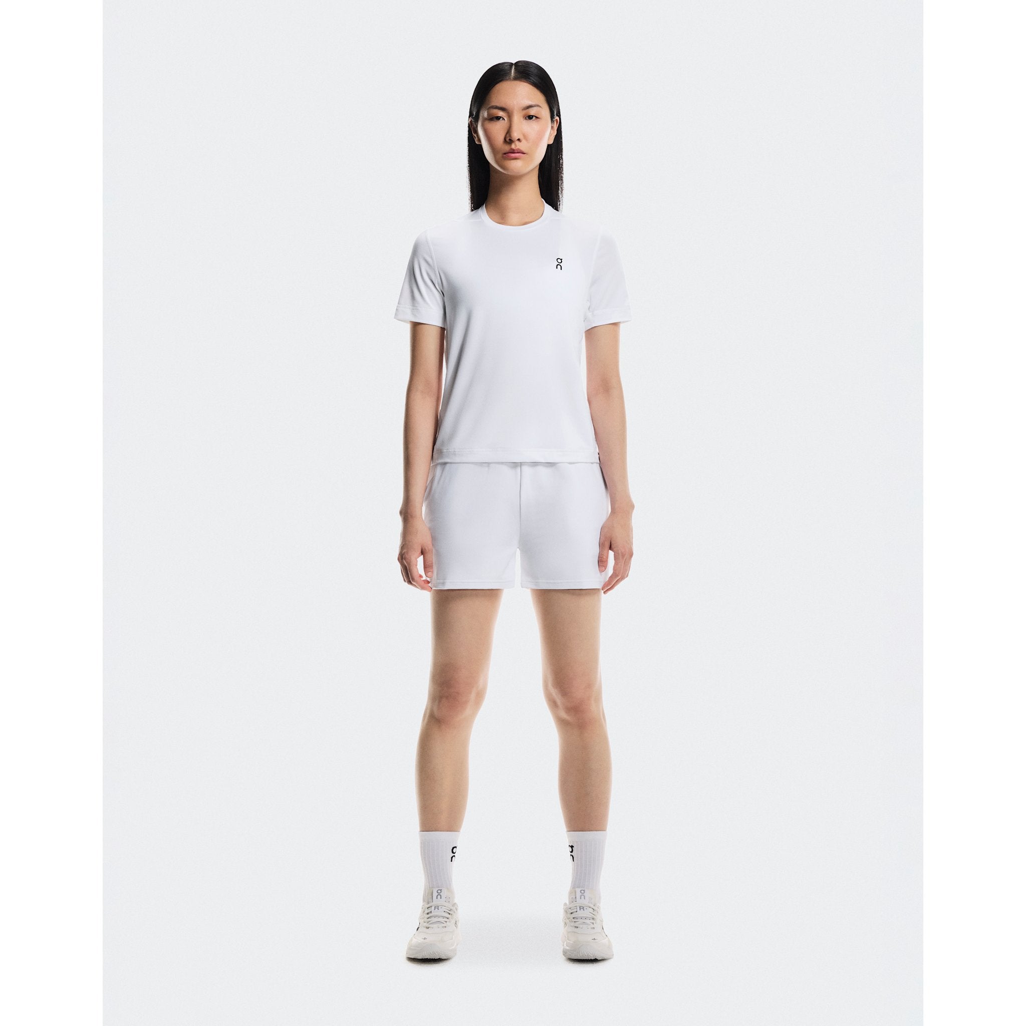 On Courtside Shorts White