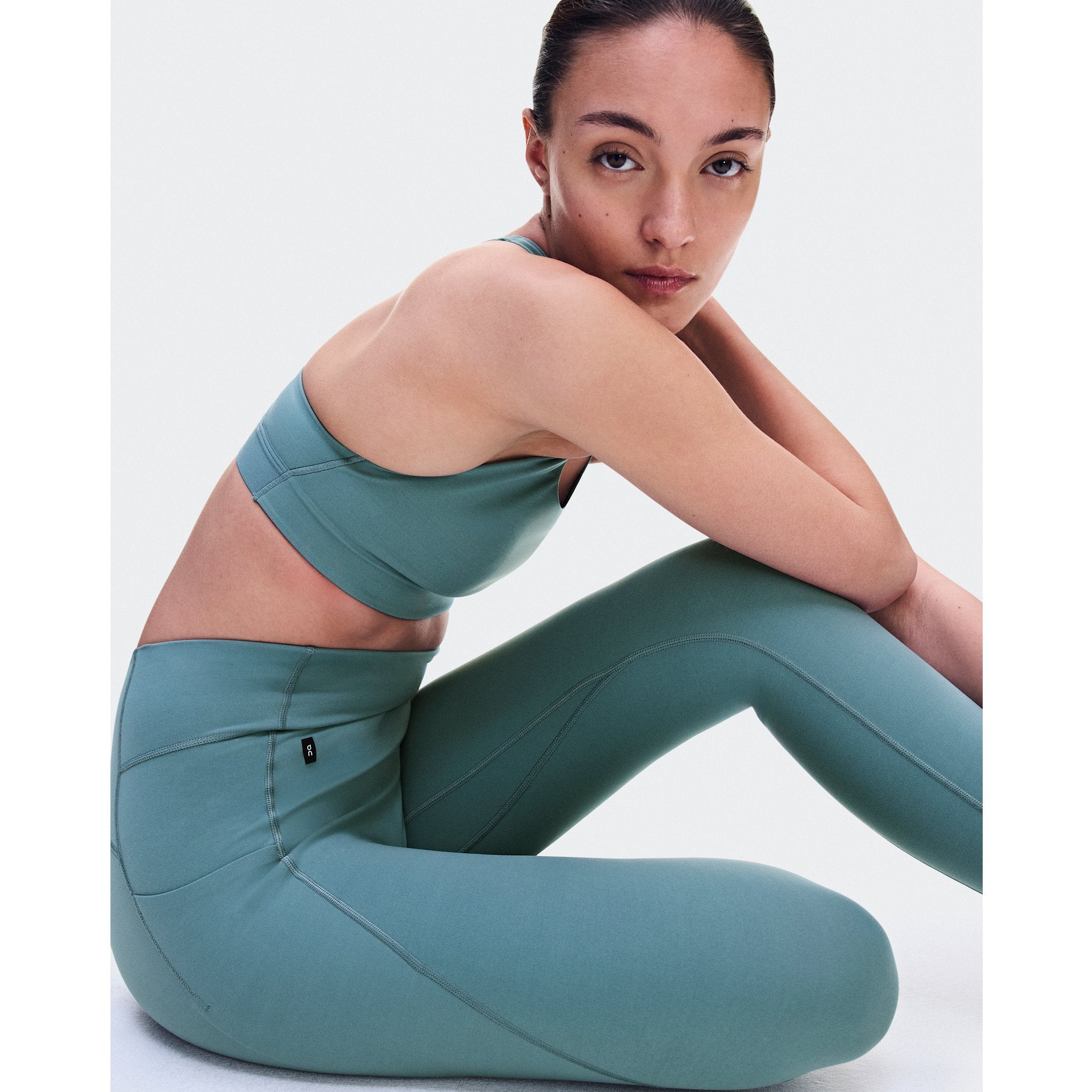 On Studio Leggings Agave