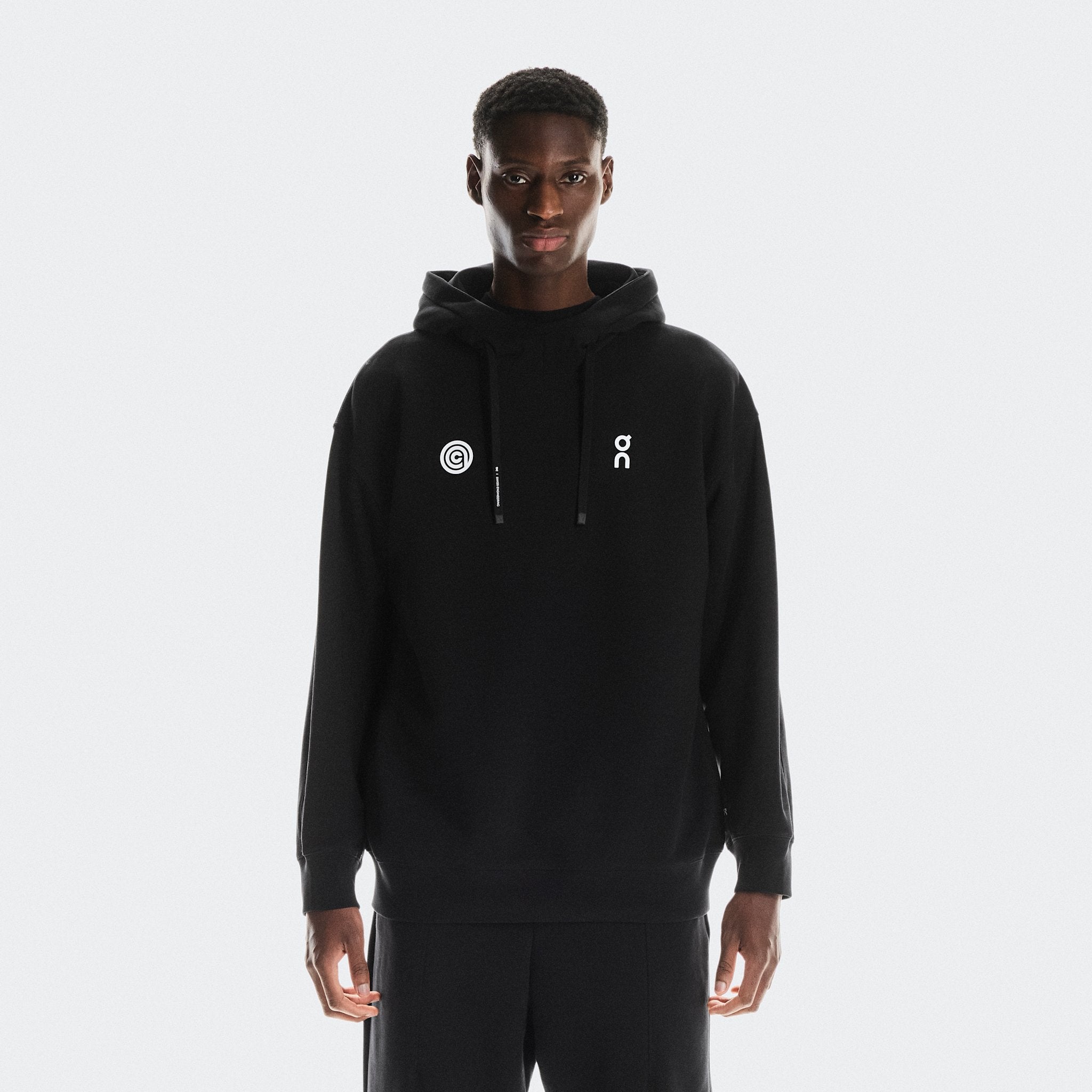 On Club OAC Hoodie Black