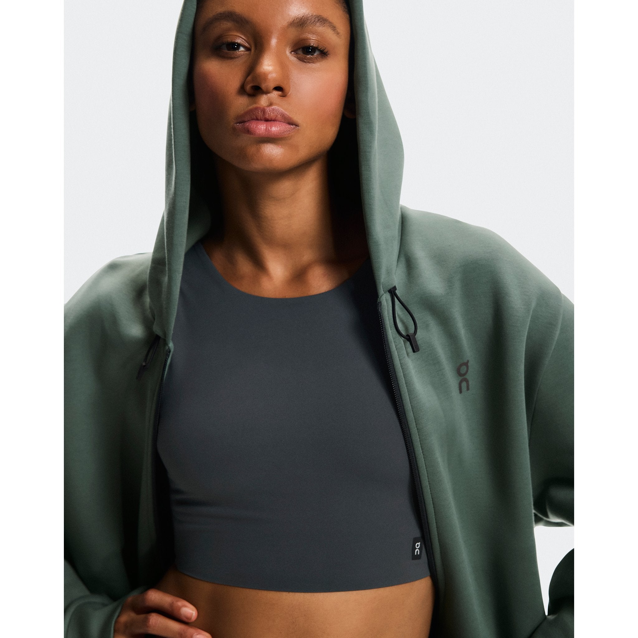 On Focus Tech Zip Hoodie Olive