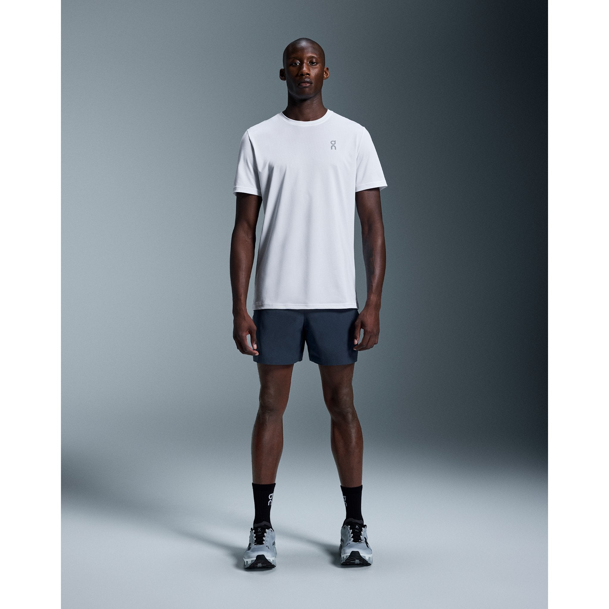 On 7" Core Shorts Midnight