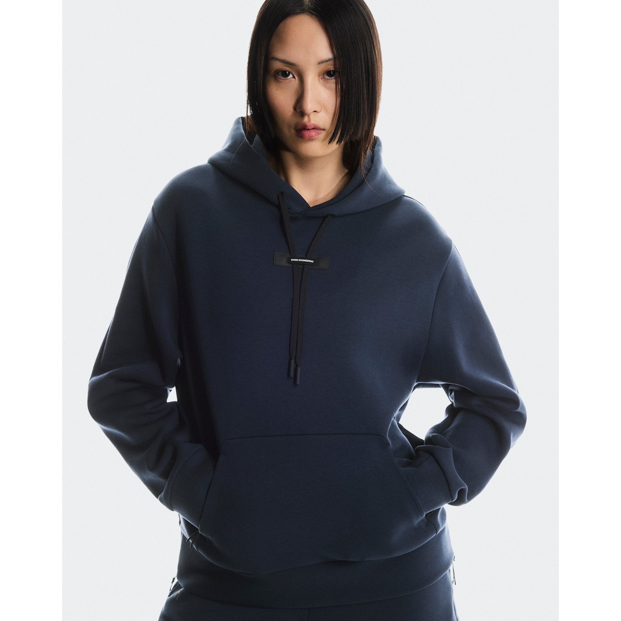 On Focus Tech Hoodie Navy