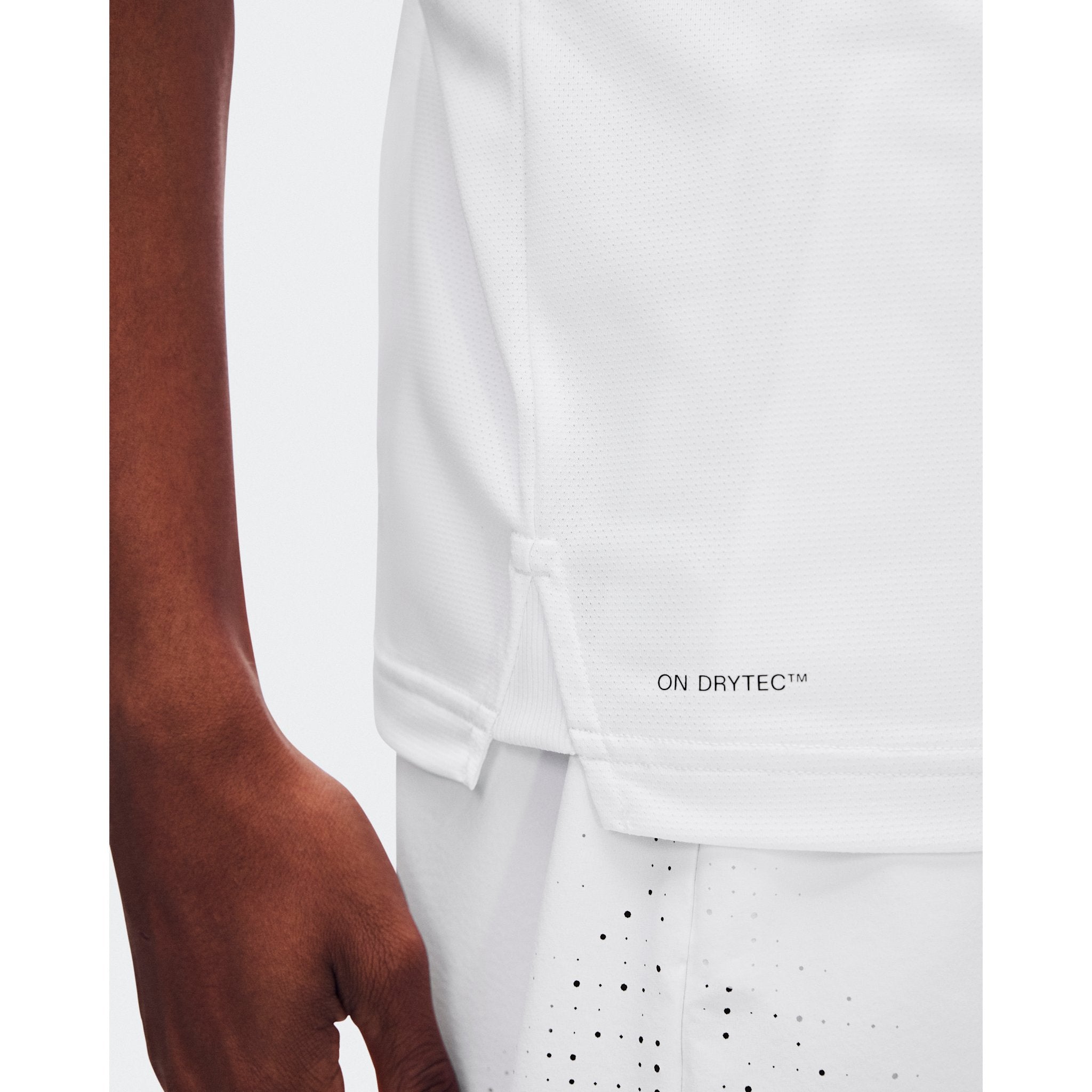 On Court-T Edit LDN White