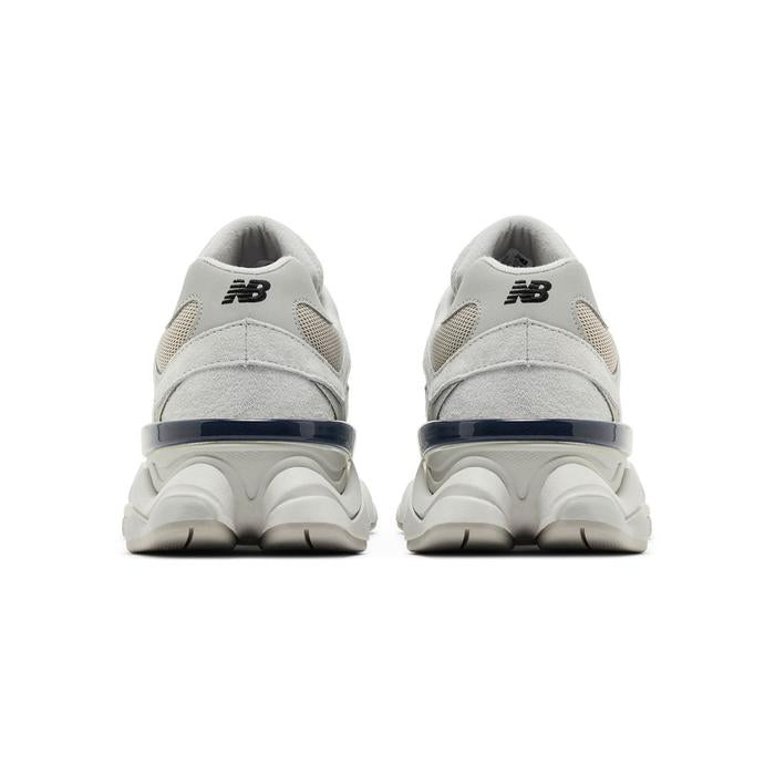 New Balance 9060 'Silver Metallic Grey'