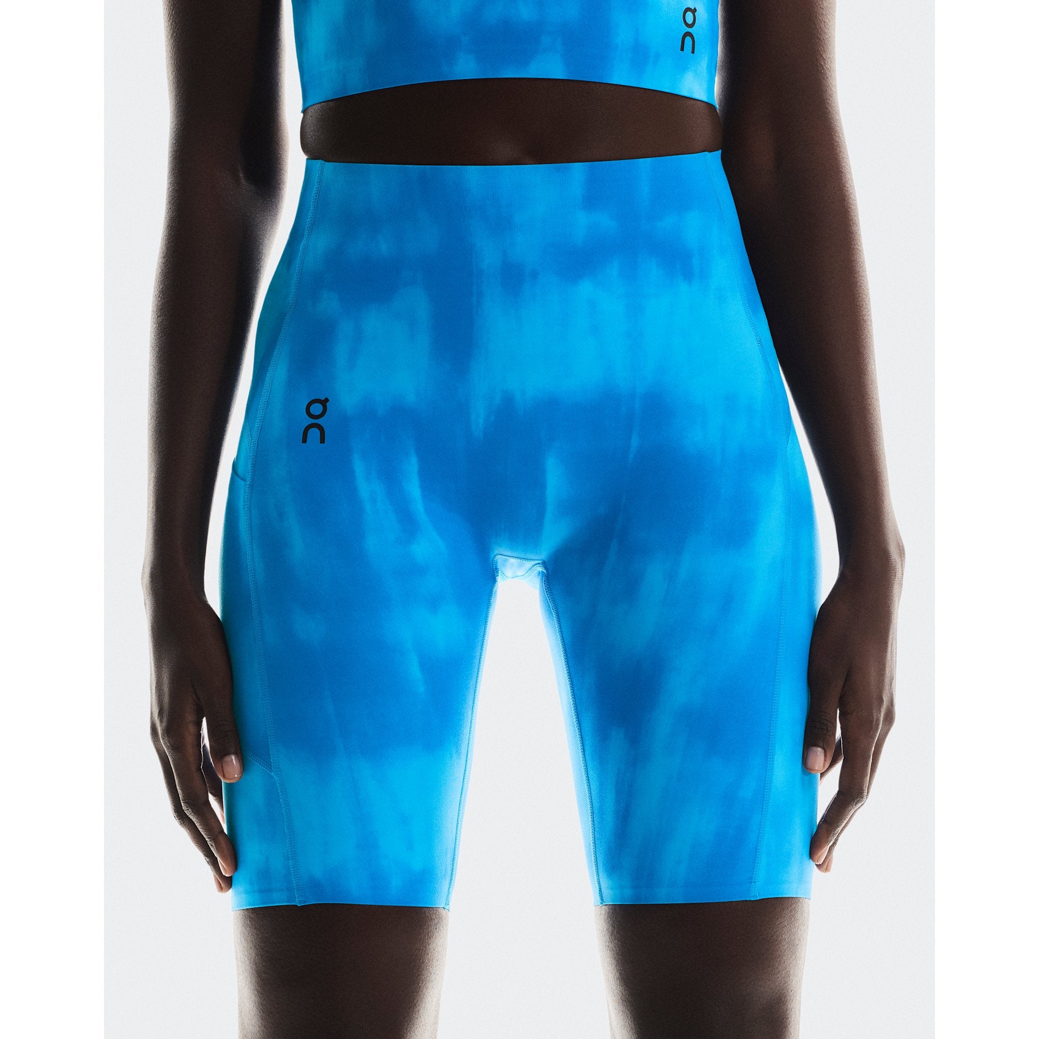 On Studio Tights Short Malibu