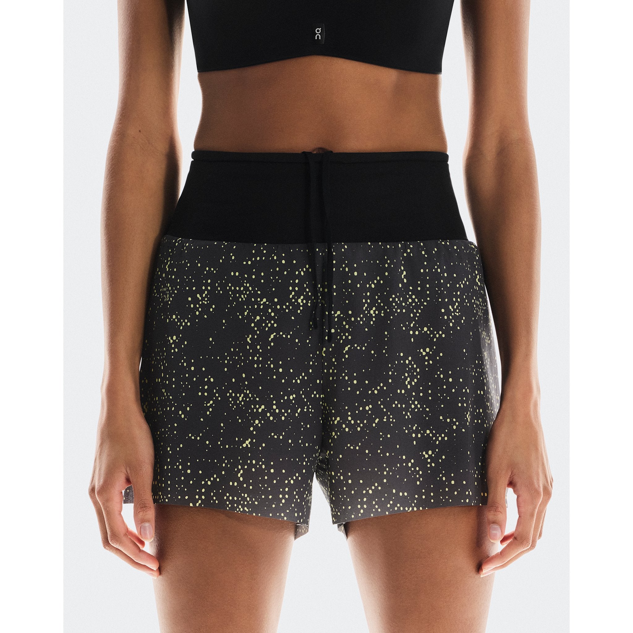 On Ultra Shorts Iron | Lime