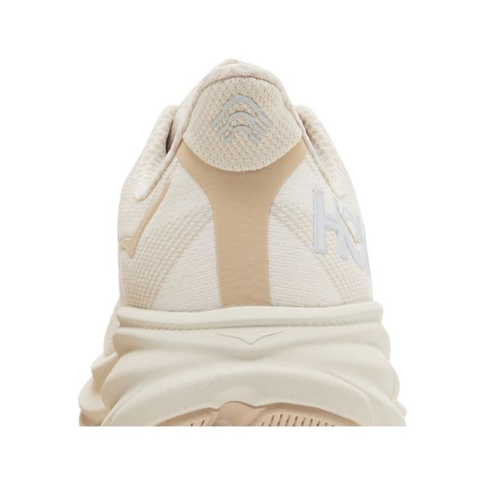 Hoka Wmns Clifton 9 'Shifting Sand'