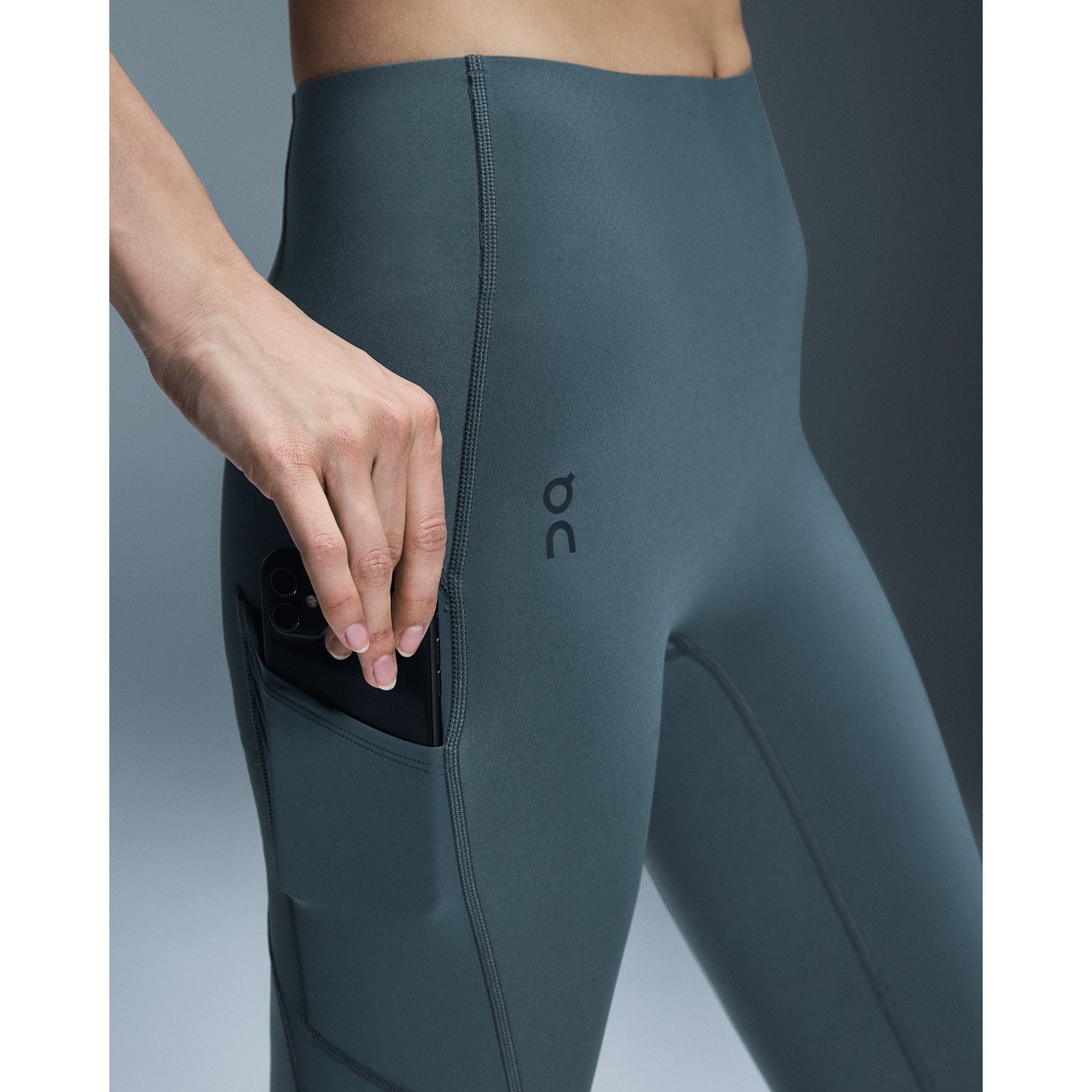 On Trek Tight Stone