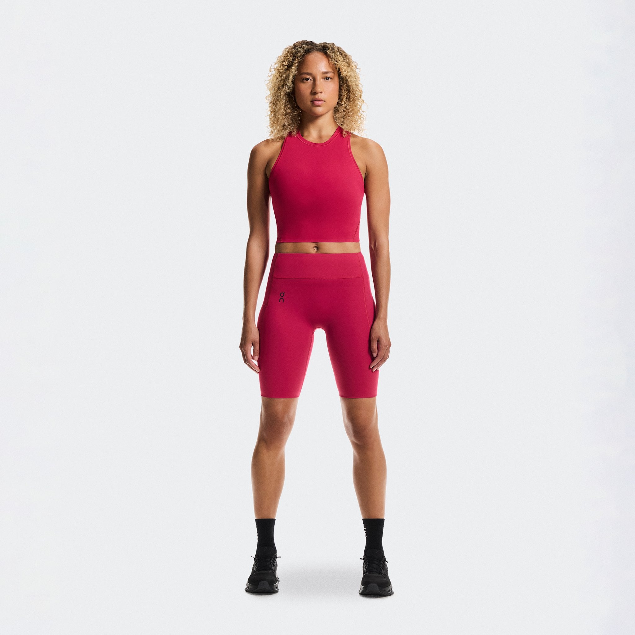 On Studio Tights Short Grenadine