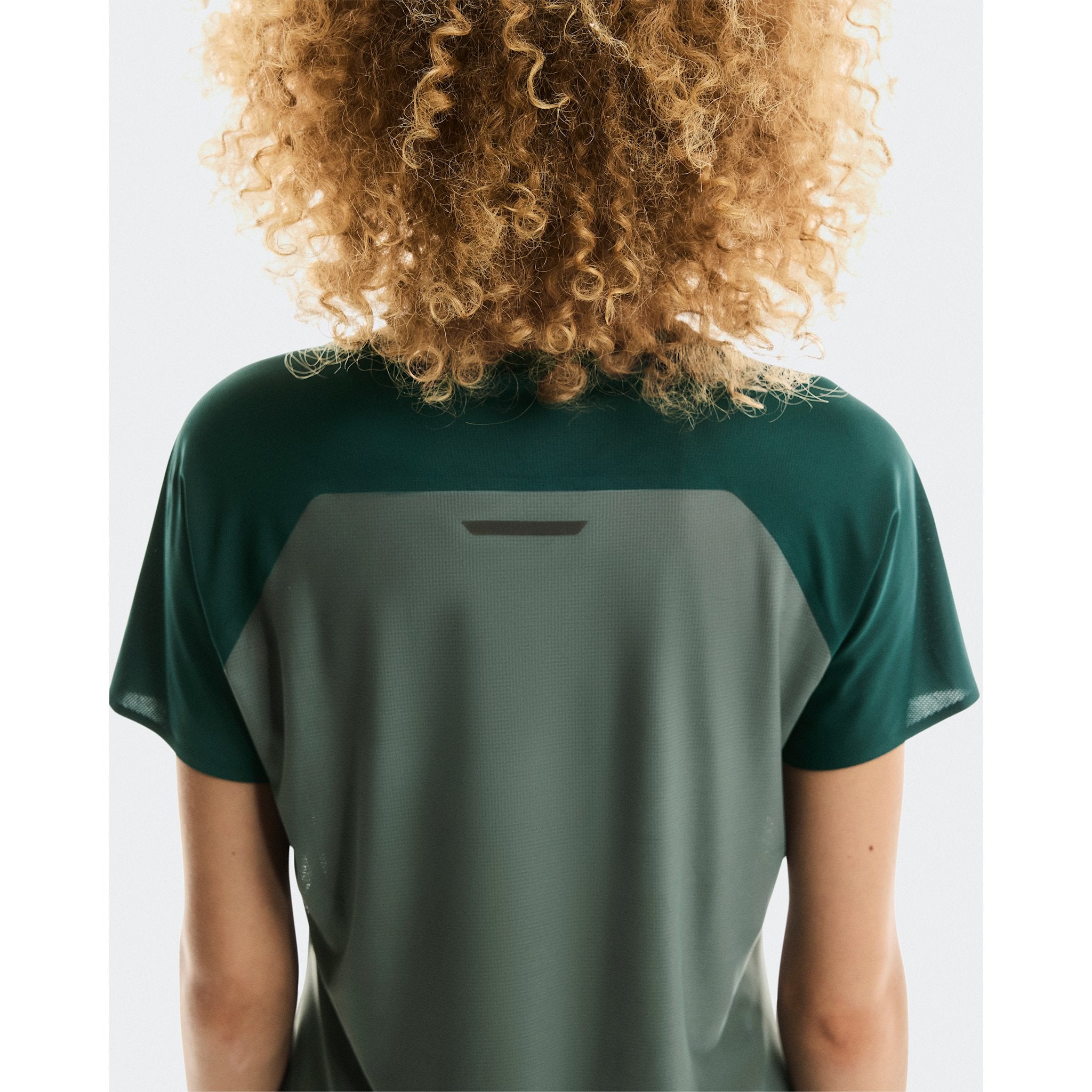 On Performance-T Spirulina | Olive