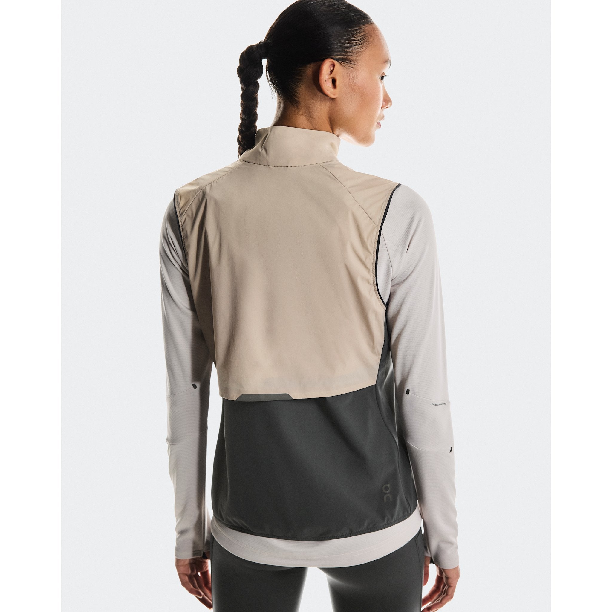 On Weather Vest Desert | Eclipse