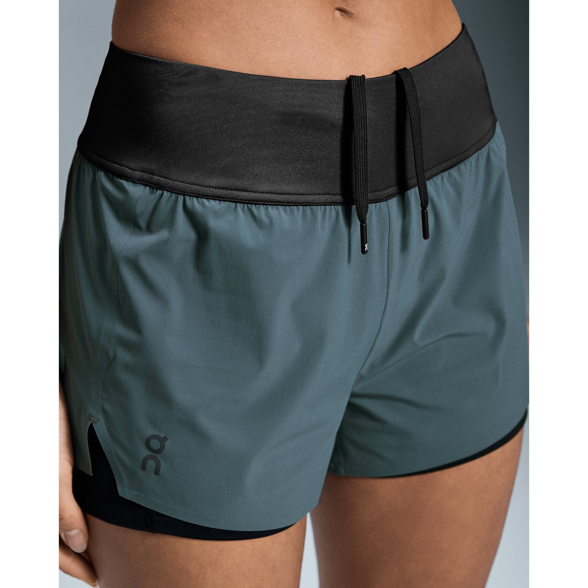 On Running Shorts Stone