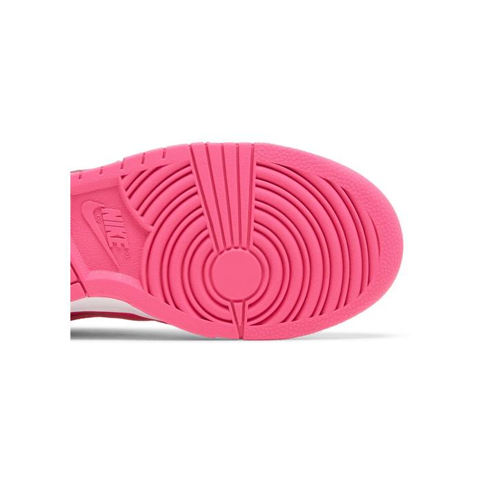Nike Wmns Dunk Low 'Hyper Pink'