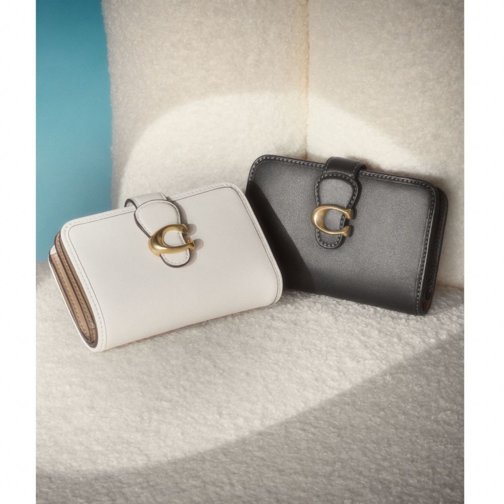 Coach Tabby Medium Wallet Brass Chalk
