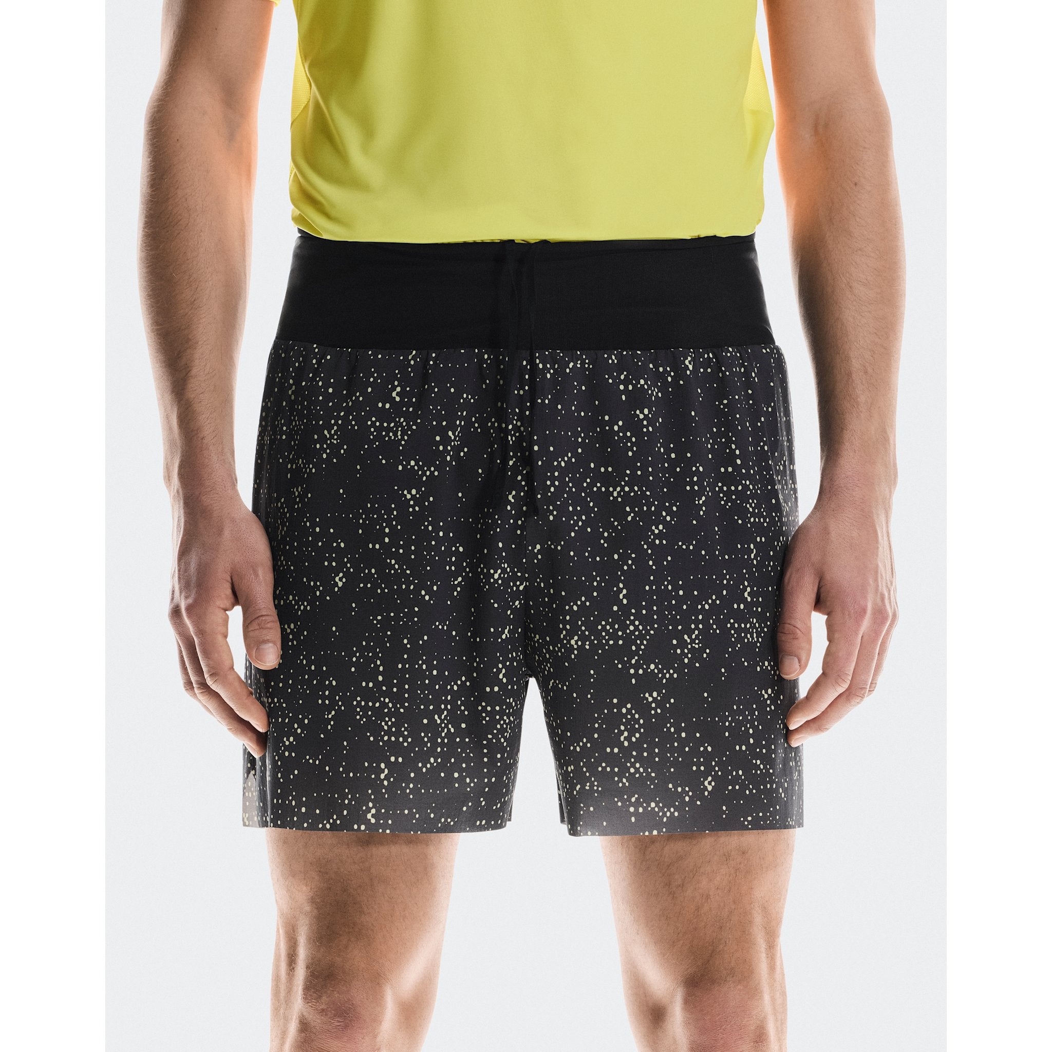 On Ultra Shorts Iron | Lime
