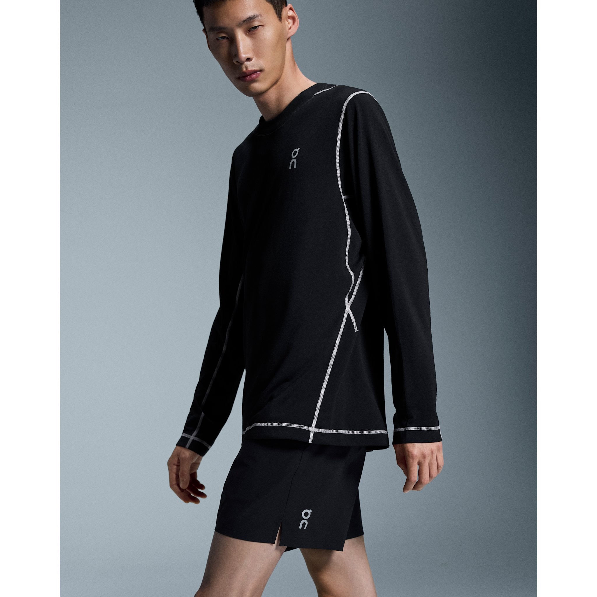 On 5" Core Shorts Black