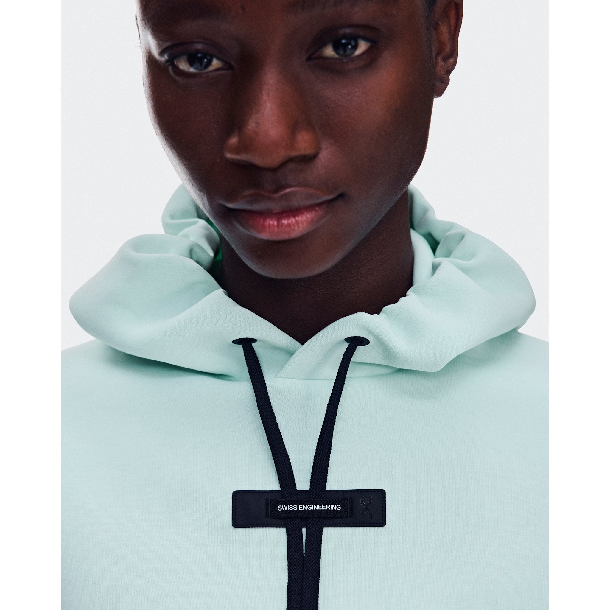 On Focus Tech Hoodie Flurry