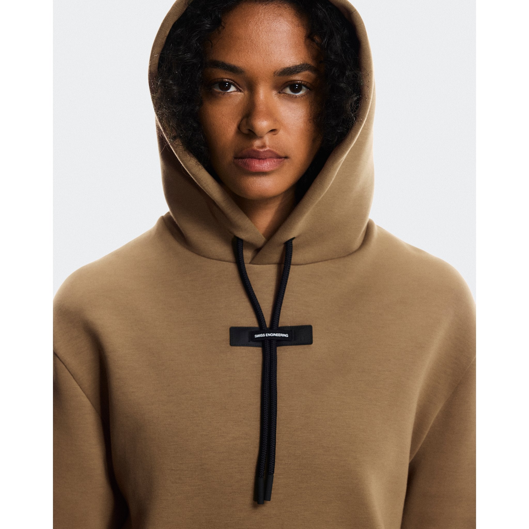 On Focus Tech Hoodie Nutmeg