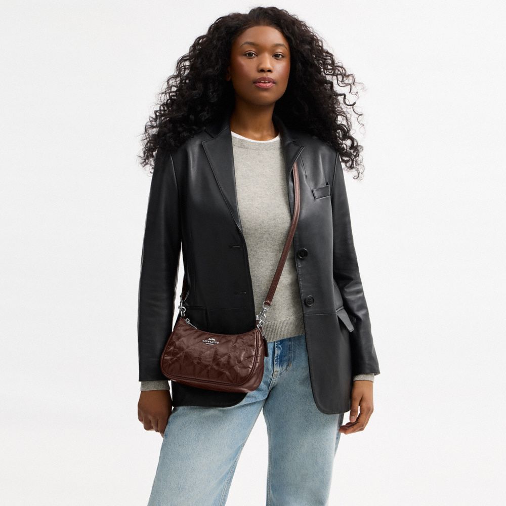 Coach Teri Shoulder Bag With Quilting Silver Maple