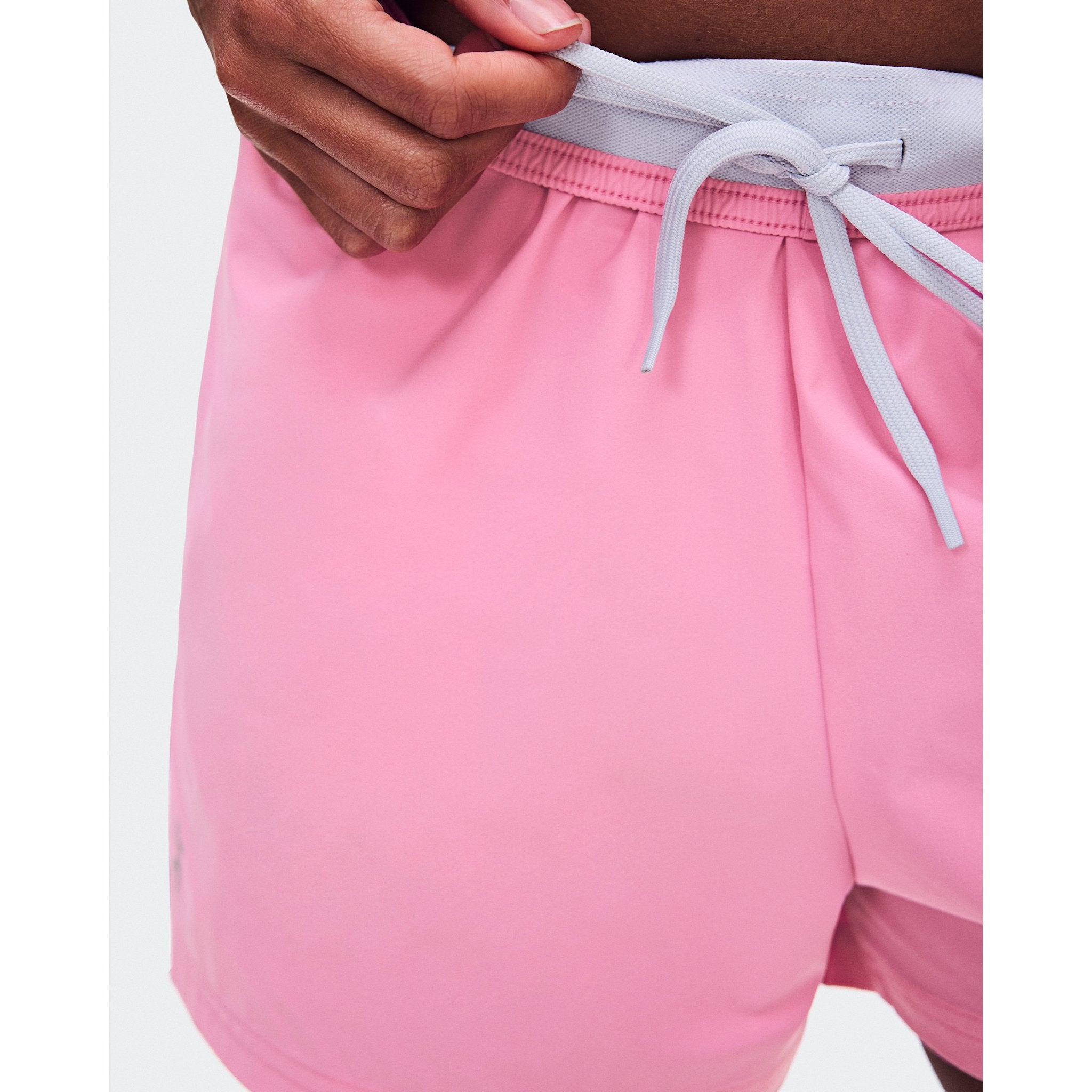 On 3" Core Shorts Bubblegum