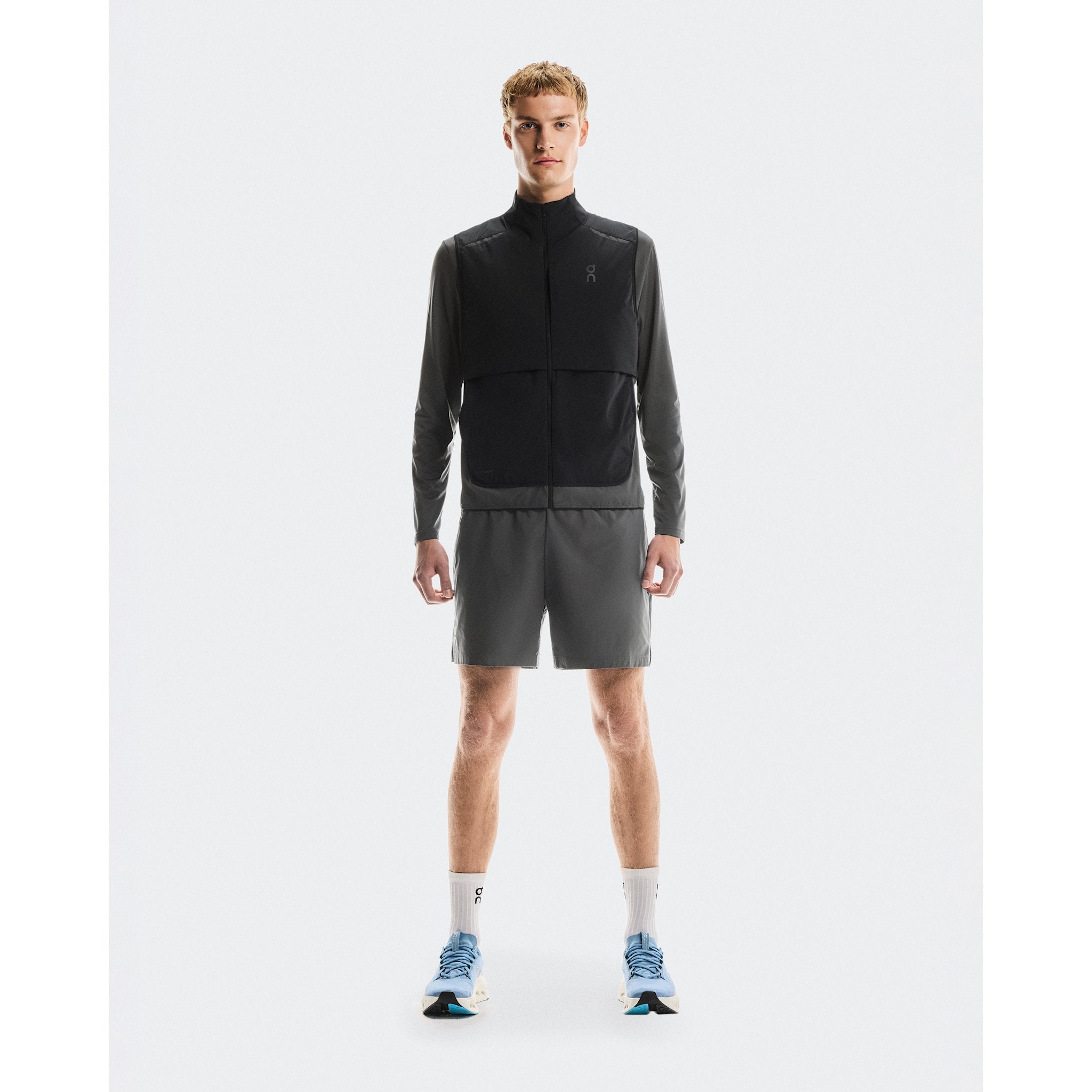 On Weather Vest Black | Eclipse