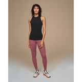 On Movement Tank Black