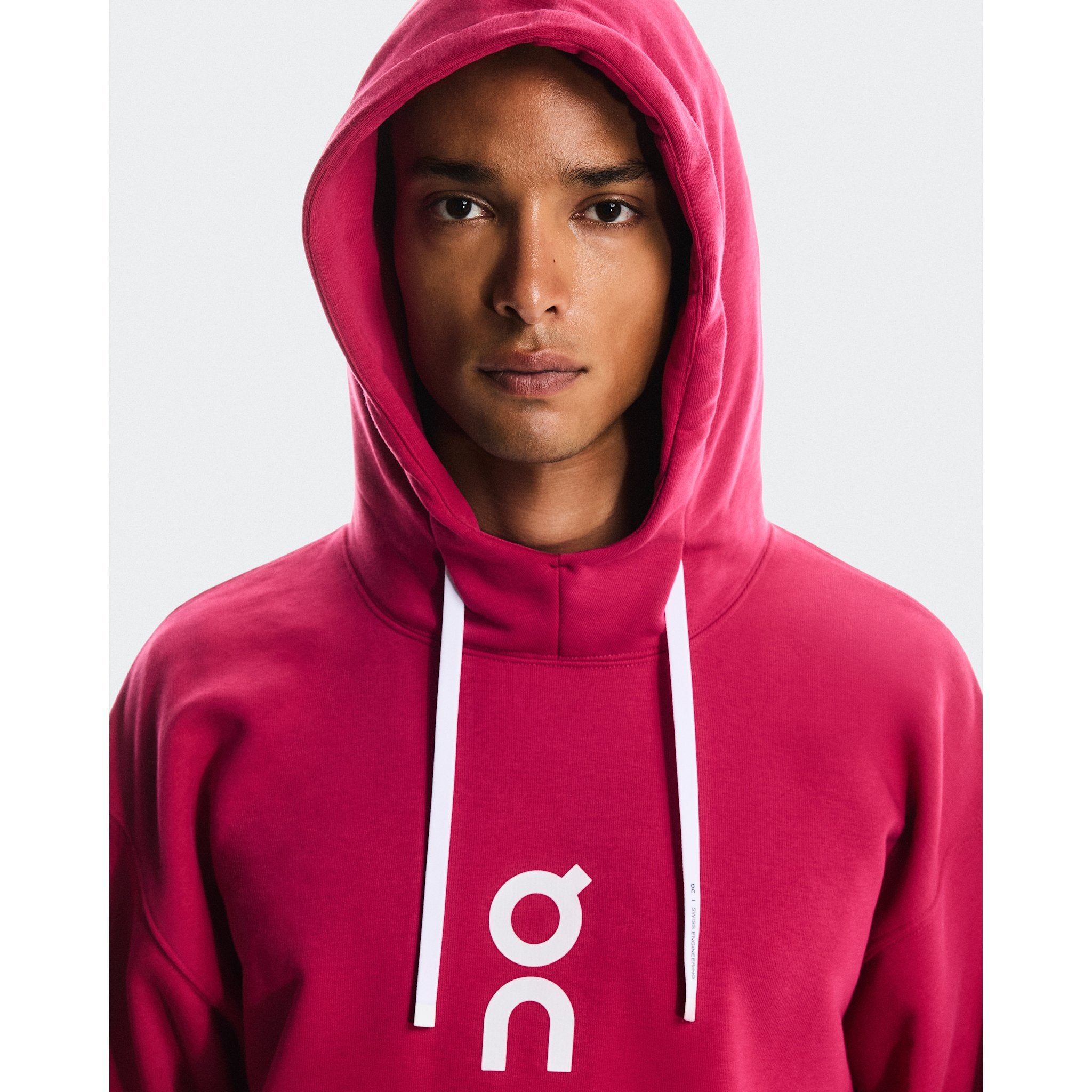 On Club Hoodie Grenadine
