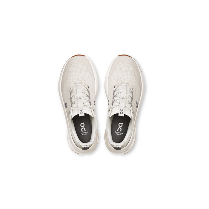 ON Running Cloudnova Youth Ivory | Apollo - Ivory | Apollo