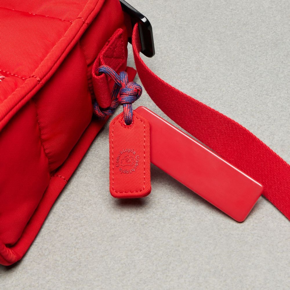 Coach Coachtopia Loop Mini Tote Rosebud Red