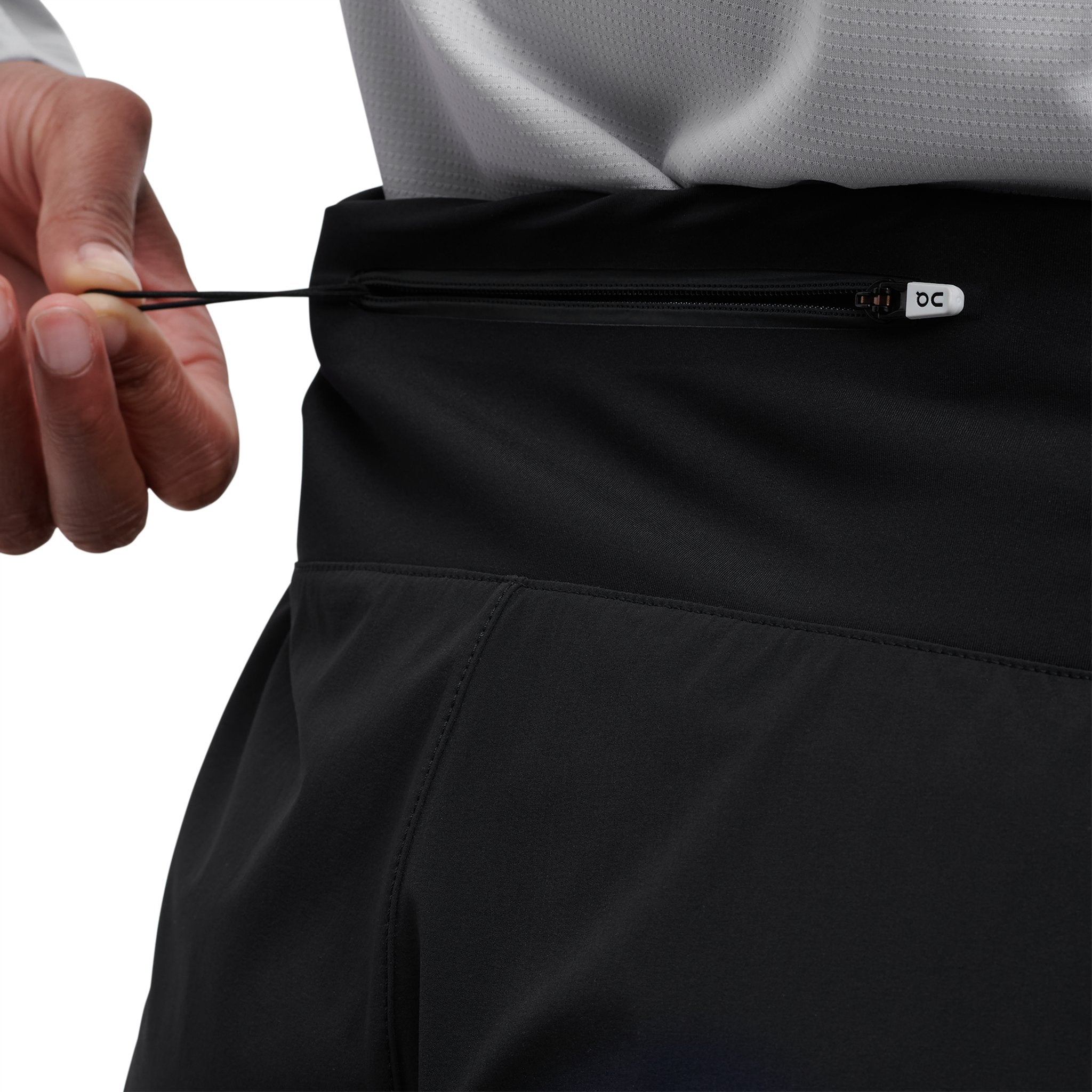 On 5" Running Shorts Black