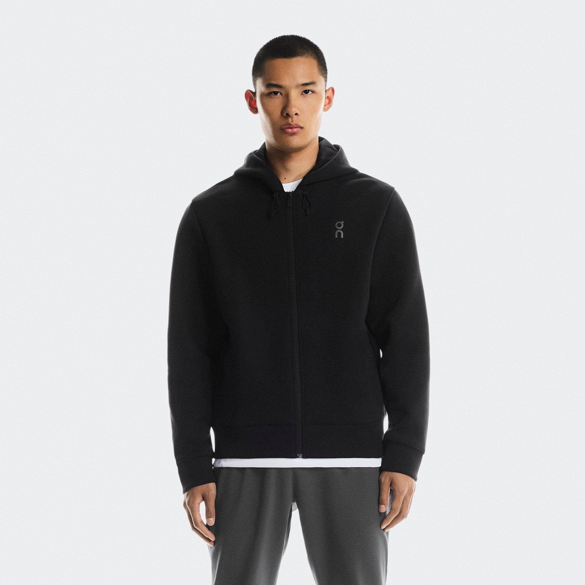 On Focus Tech Zip Hoodie Black